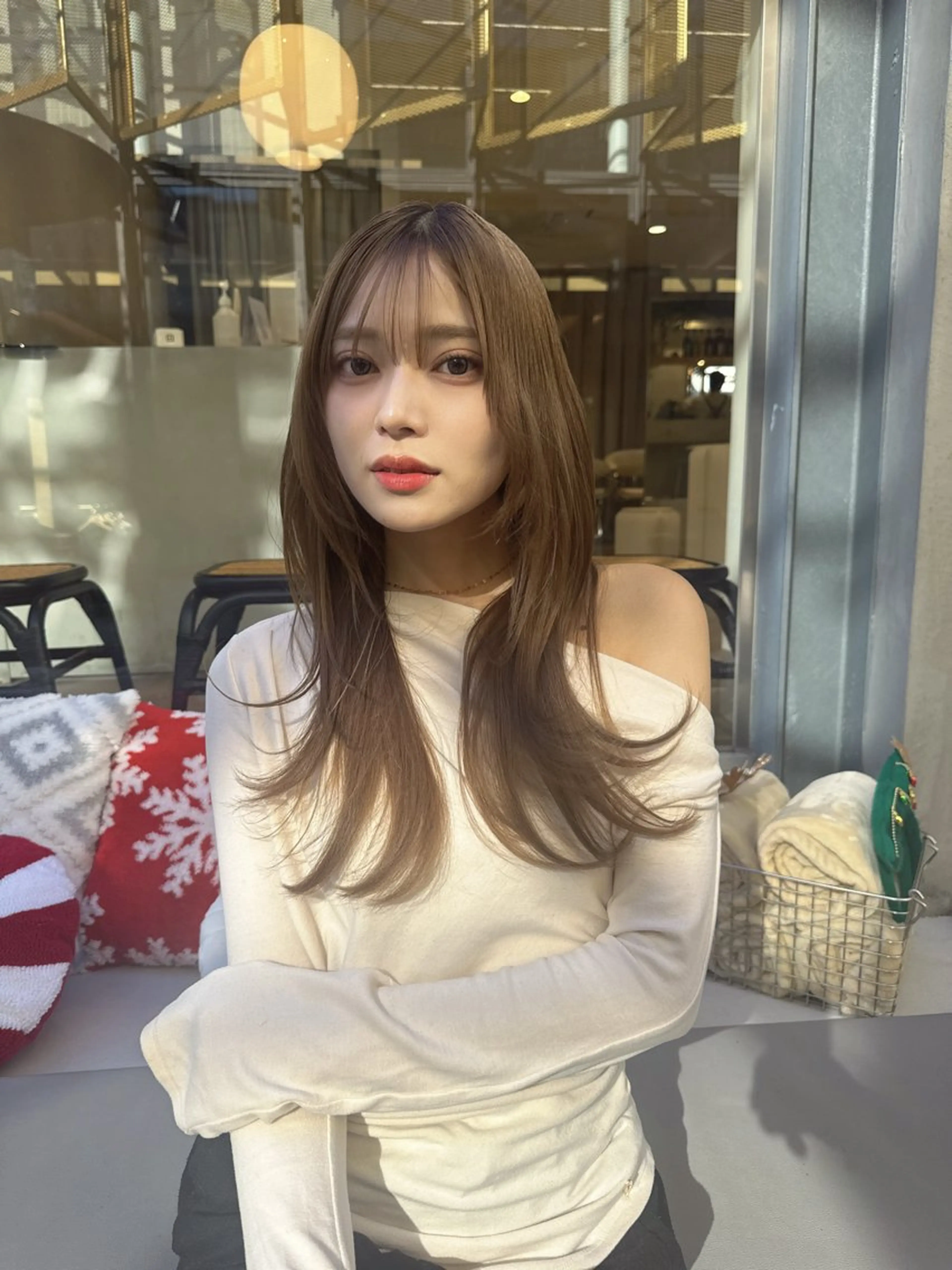 ロング カラー ベージュカラー 透明感カラー 顔まわりレイヤー 髪質改善 レイヤーカット カット ヘアカラー トリートメント 💎透明感カラー特化 💎TAISEIのヘアスタイル