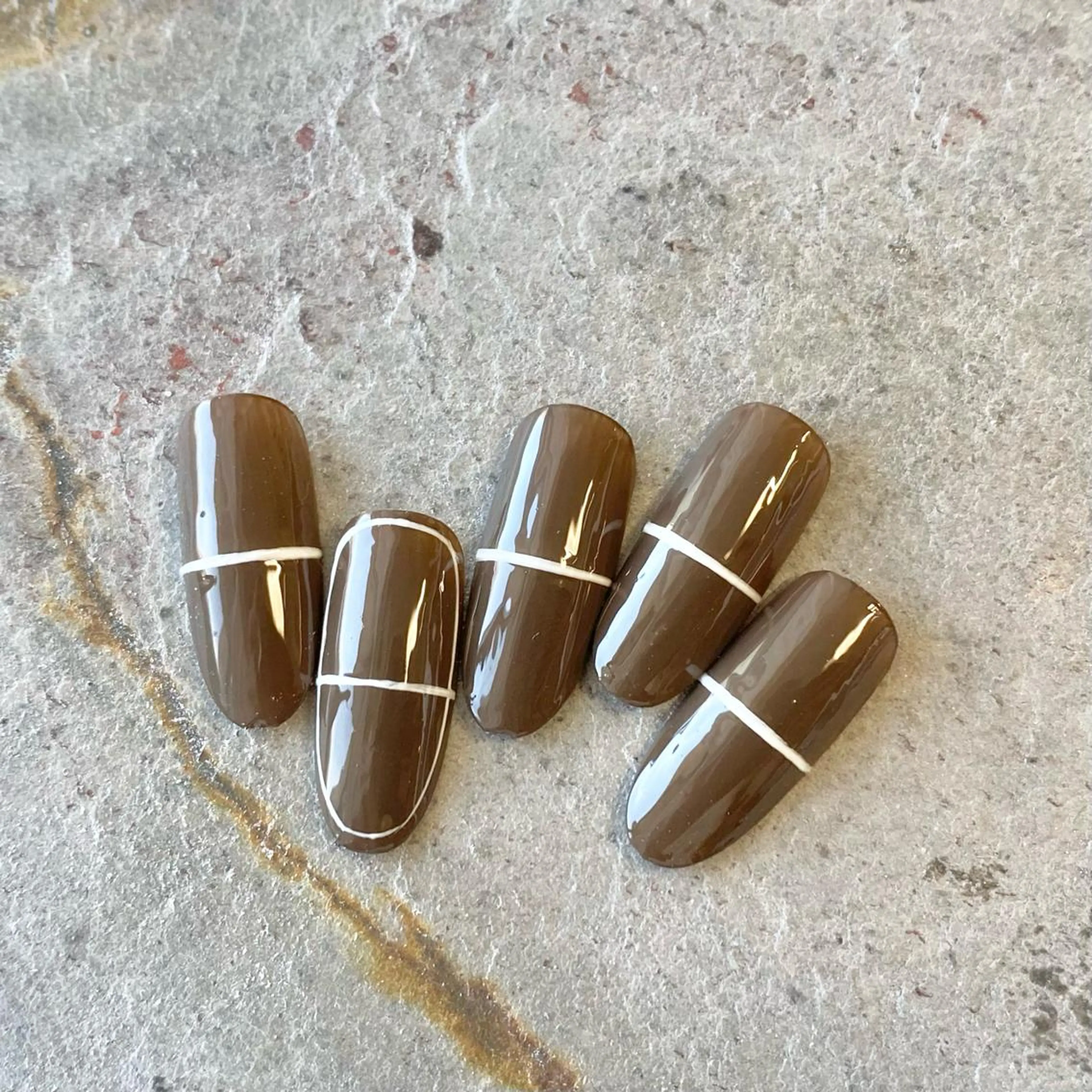 ネイル Ray. ／綺麗目ニュアンスのネイルデザイン