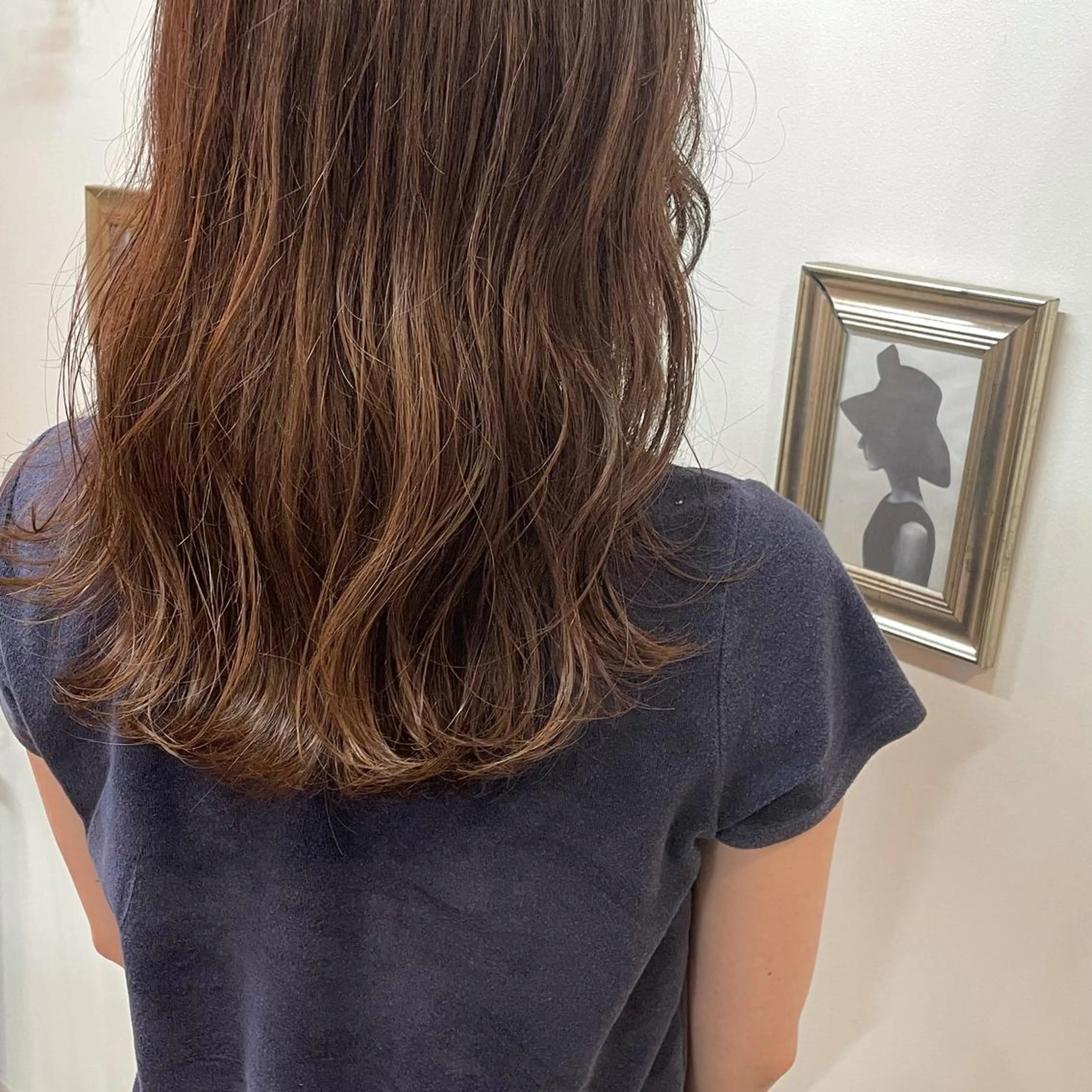 ロング カラー イルミナカラー 鈴木 美穂のヘアスタイル