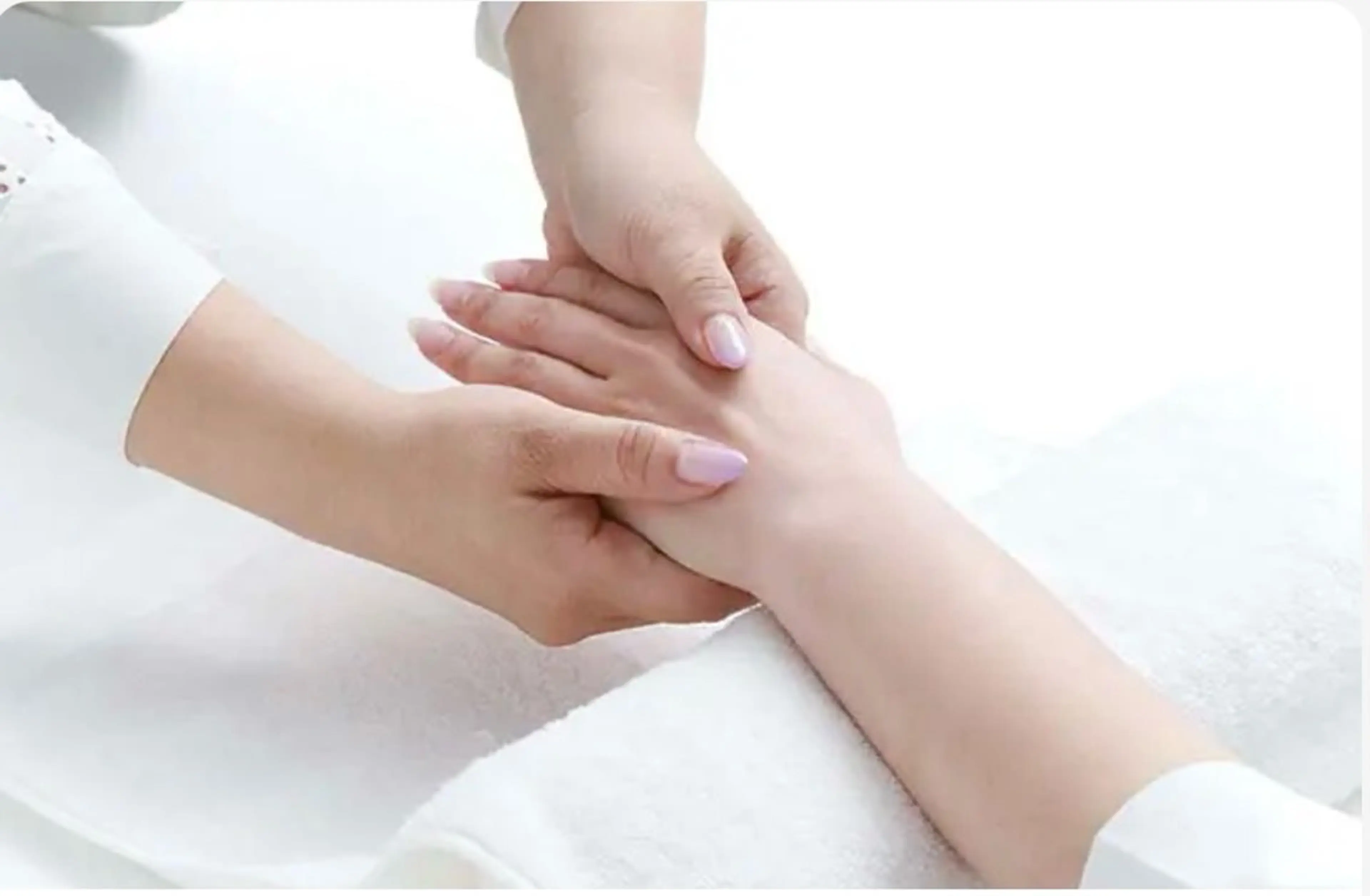 \2025年ご褒美エステ💖/デコルテ＆フェイシャル美肌エステ♥️ハンドマッサージトリートメント付き！頑張った自分へ✨の写真