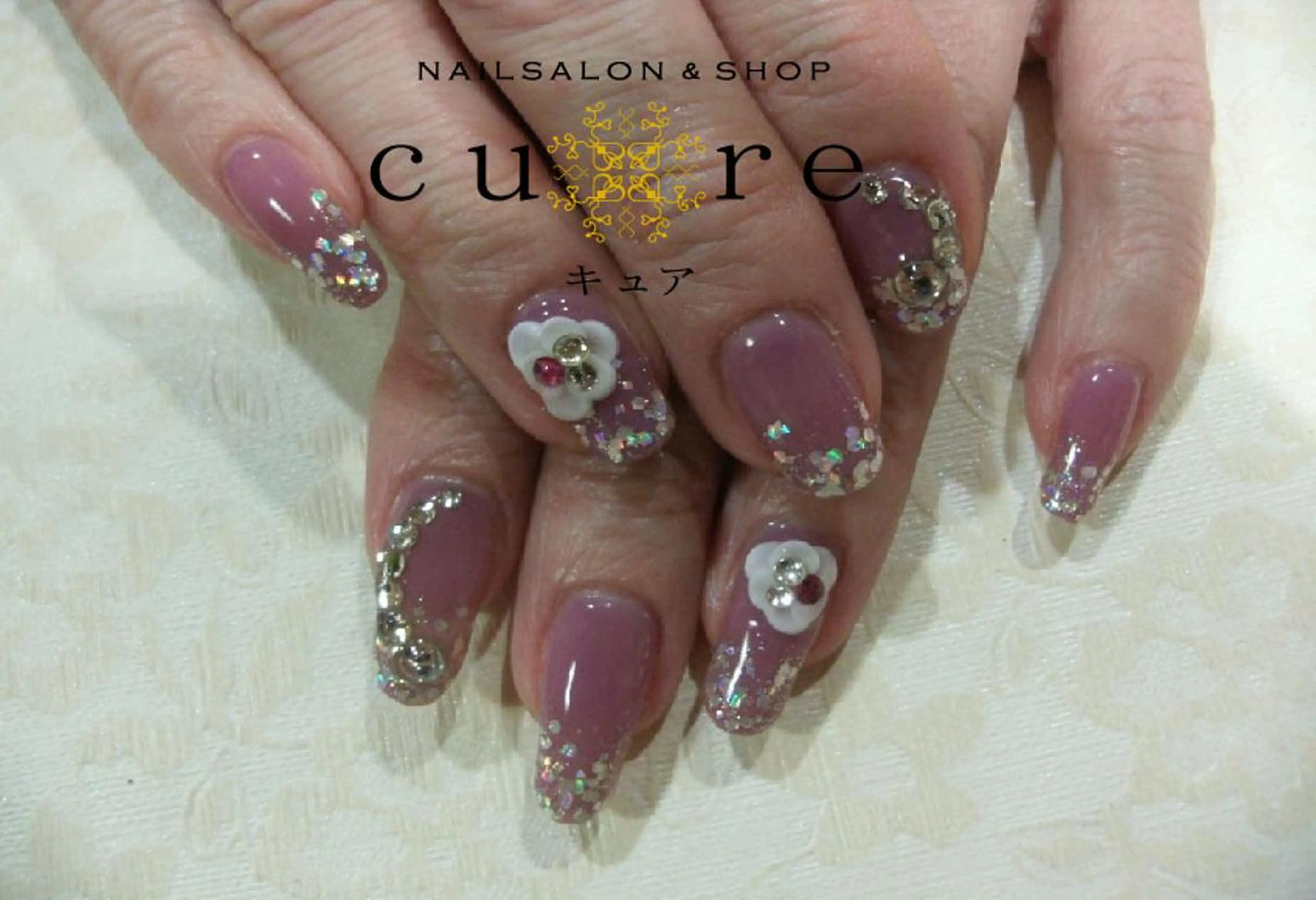 ミディアム ネイル ネイルサロン Cureのネイルデザイン