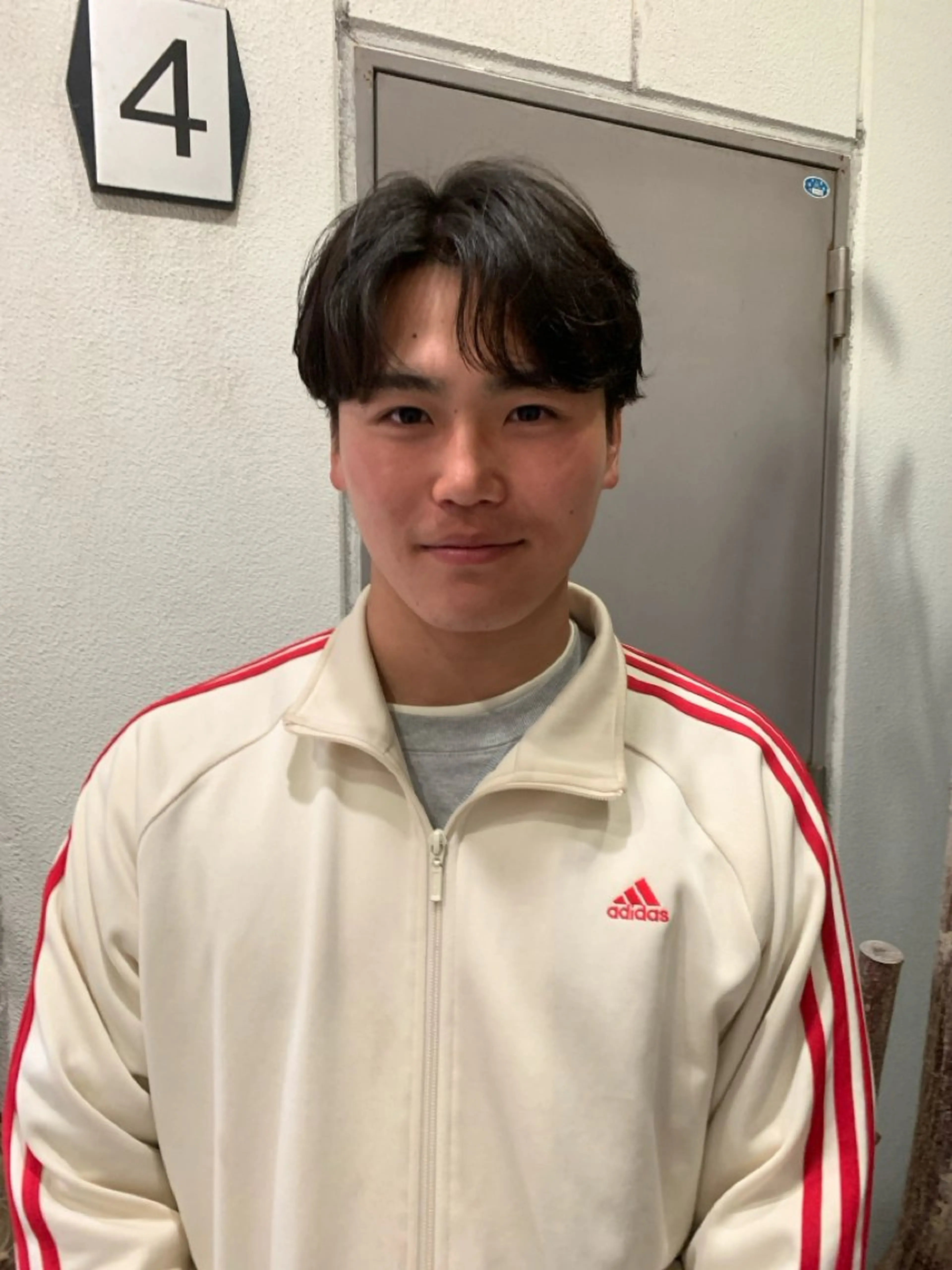 メンズ センターパート カット the path だいちのヘアスタイル