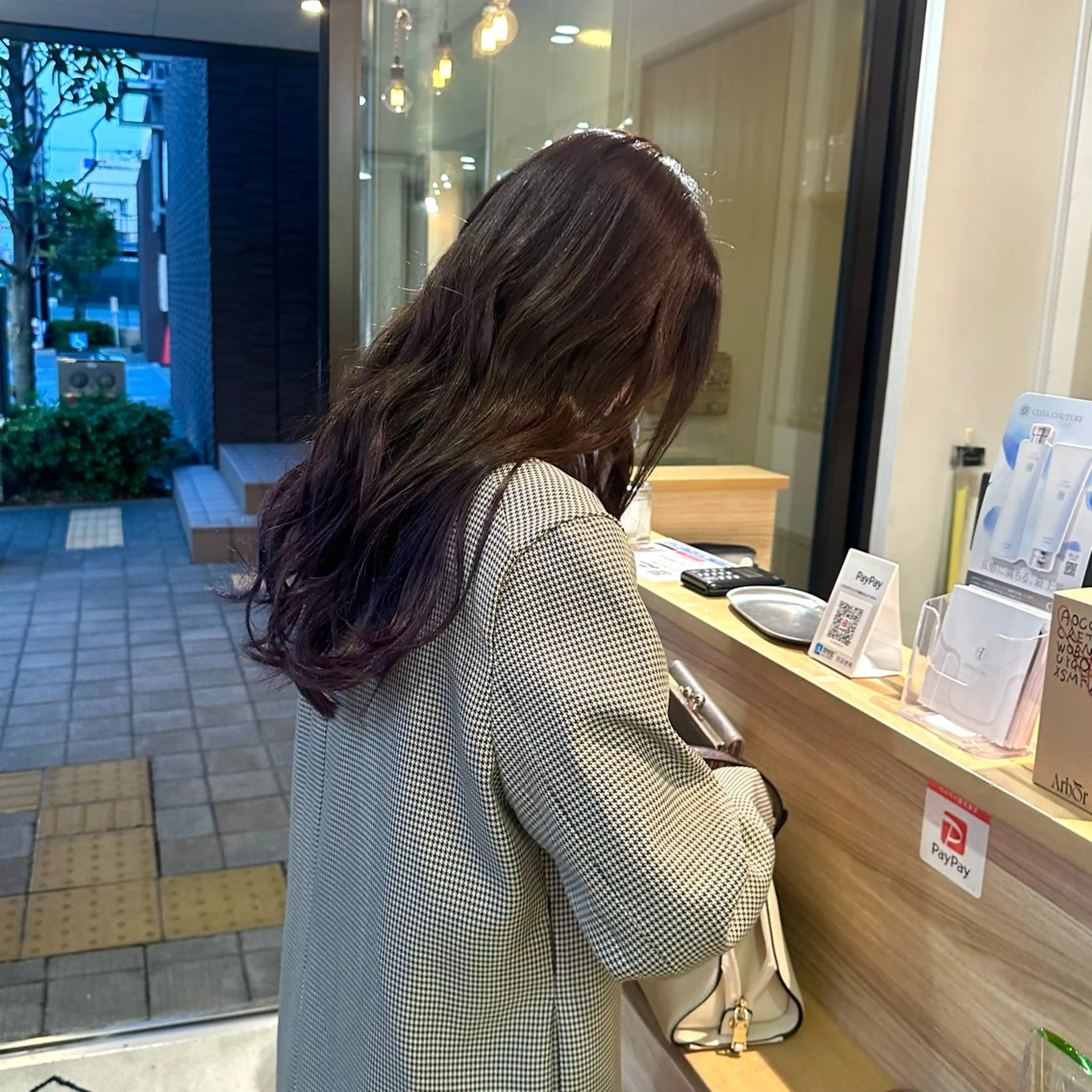 ロング カラー デザインカラー GIFT所属・橋本叶夢/ ショートヘア/透け感のヘアスタイル