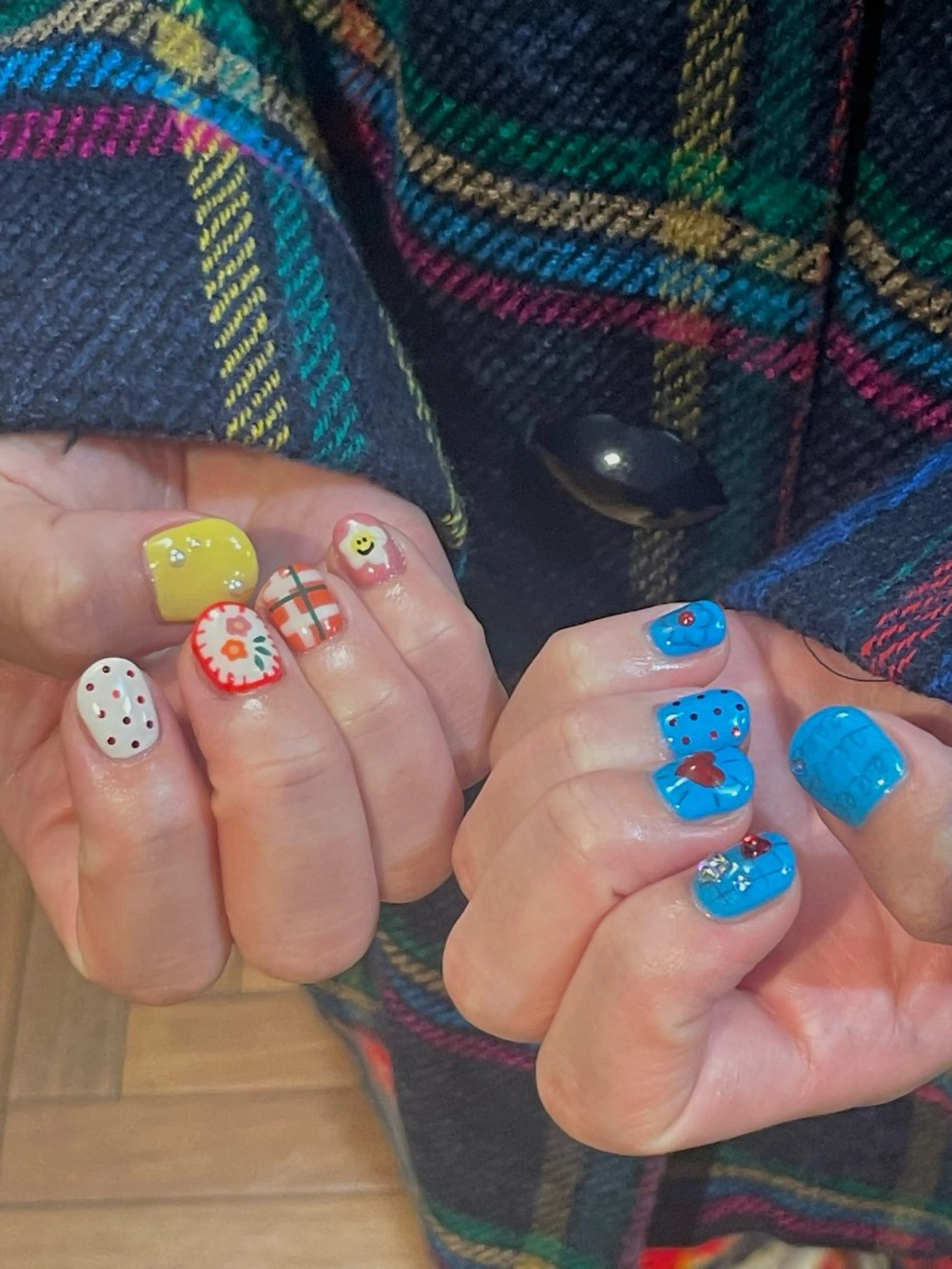 ネイル ハンドネイル nagisa ✩︎⡱のネイルデザイン