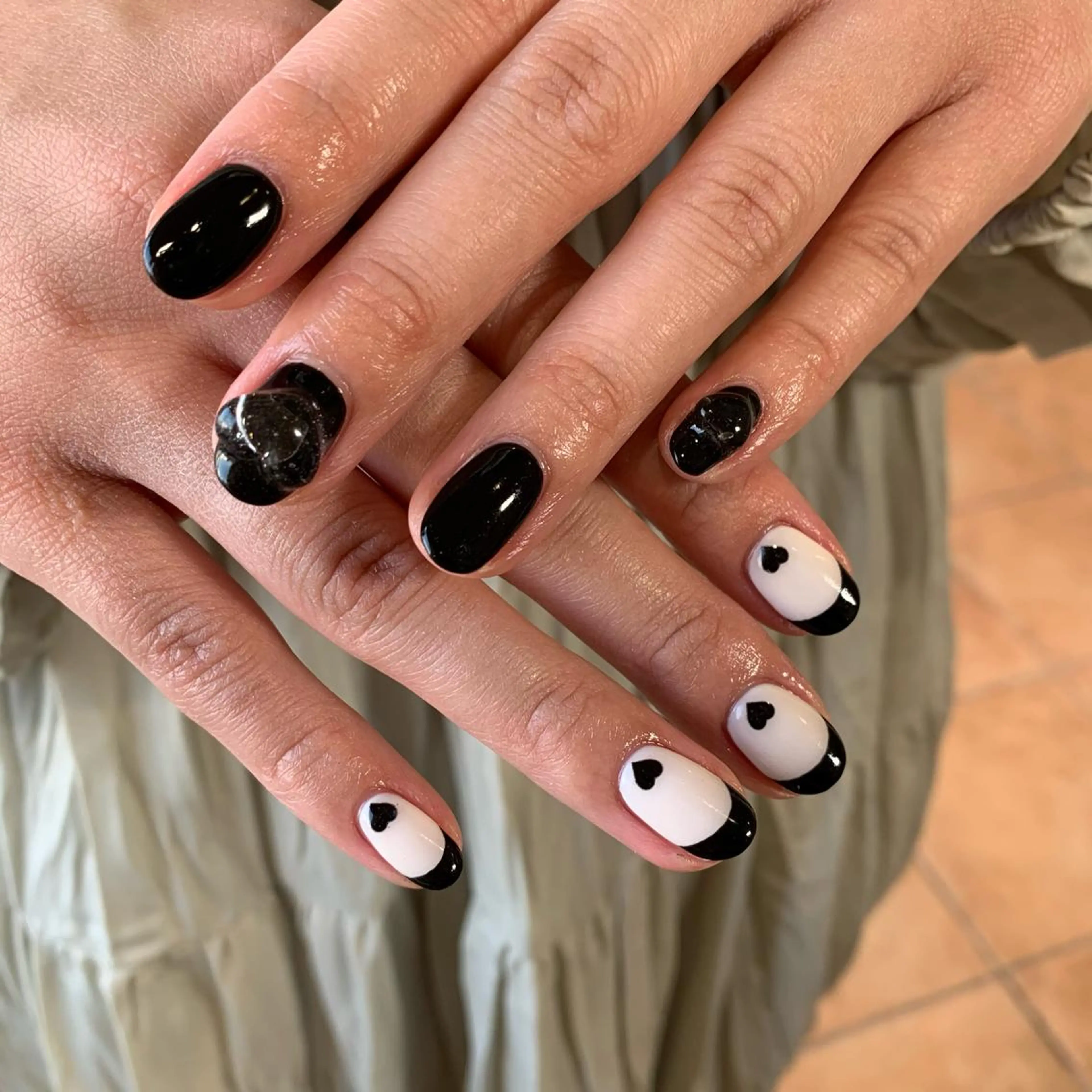 ネイル クリアネイル ハート ハンドネイル 佐藤 穂乃香のネイルデザイン