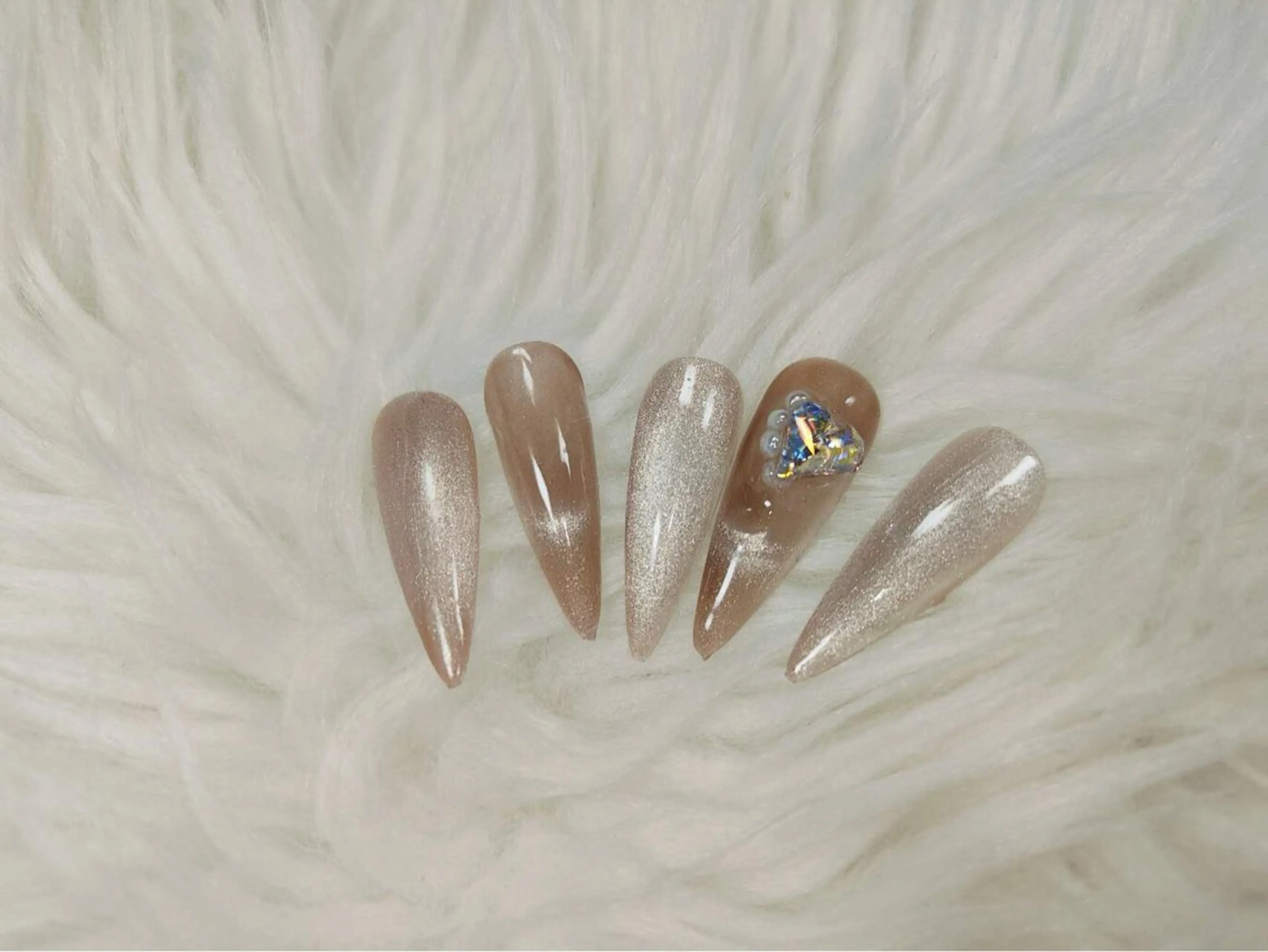 ネイル ネイルサロン ロア旧ジョリーのネイルデザイン