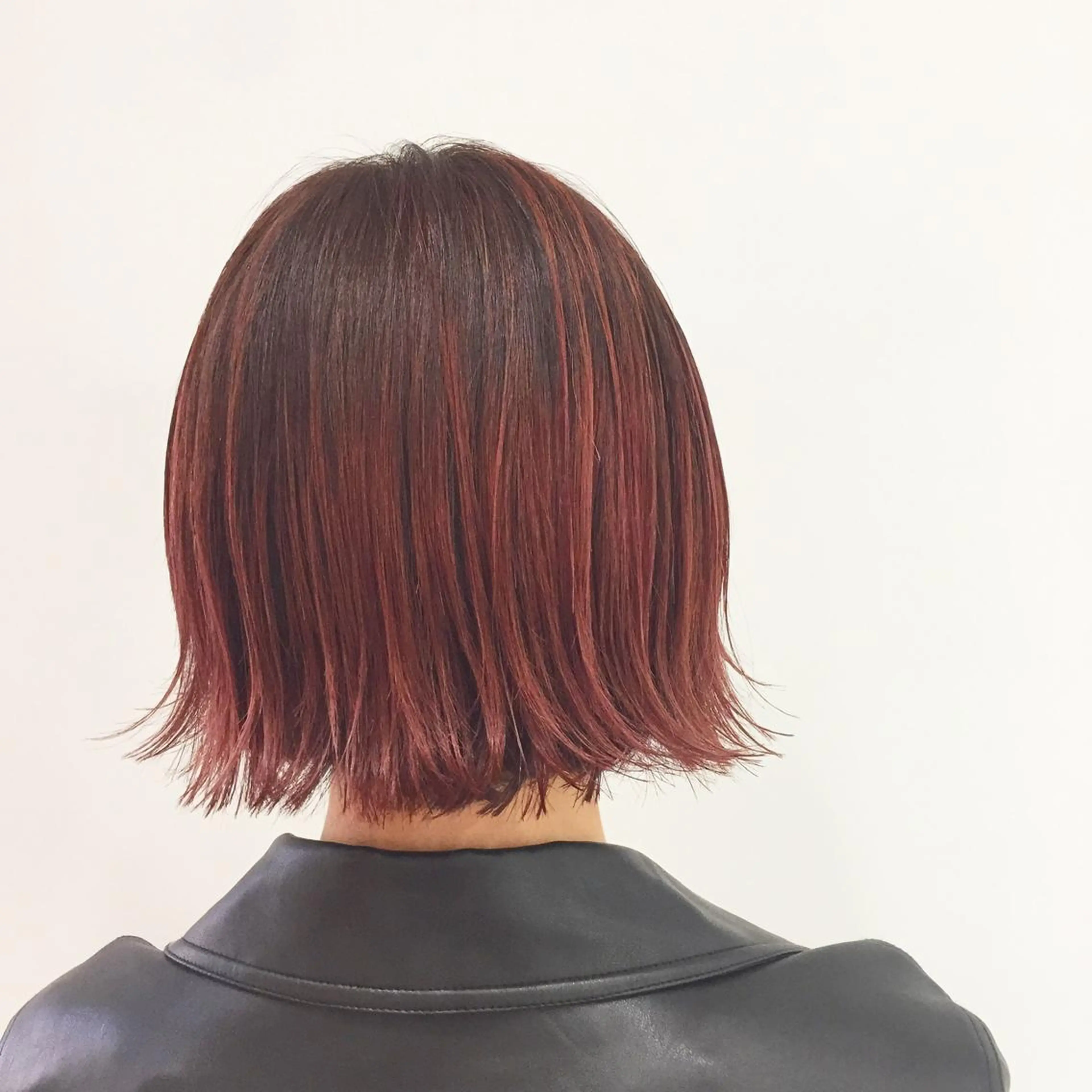 ミディアム カラー パーマ ヘアアレンジ メンズ キッズ ネイル マツエク・マツパ メンズバレイヤージュ メンズブリーチ メンズハイライト メンズインナーカラー バレイヤージュ Hair & make Lamp所属・梅田のブリーチ特化 美容師KAI🥰のヘアスタイル