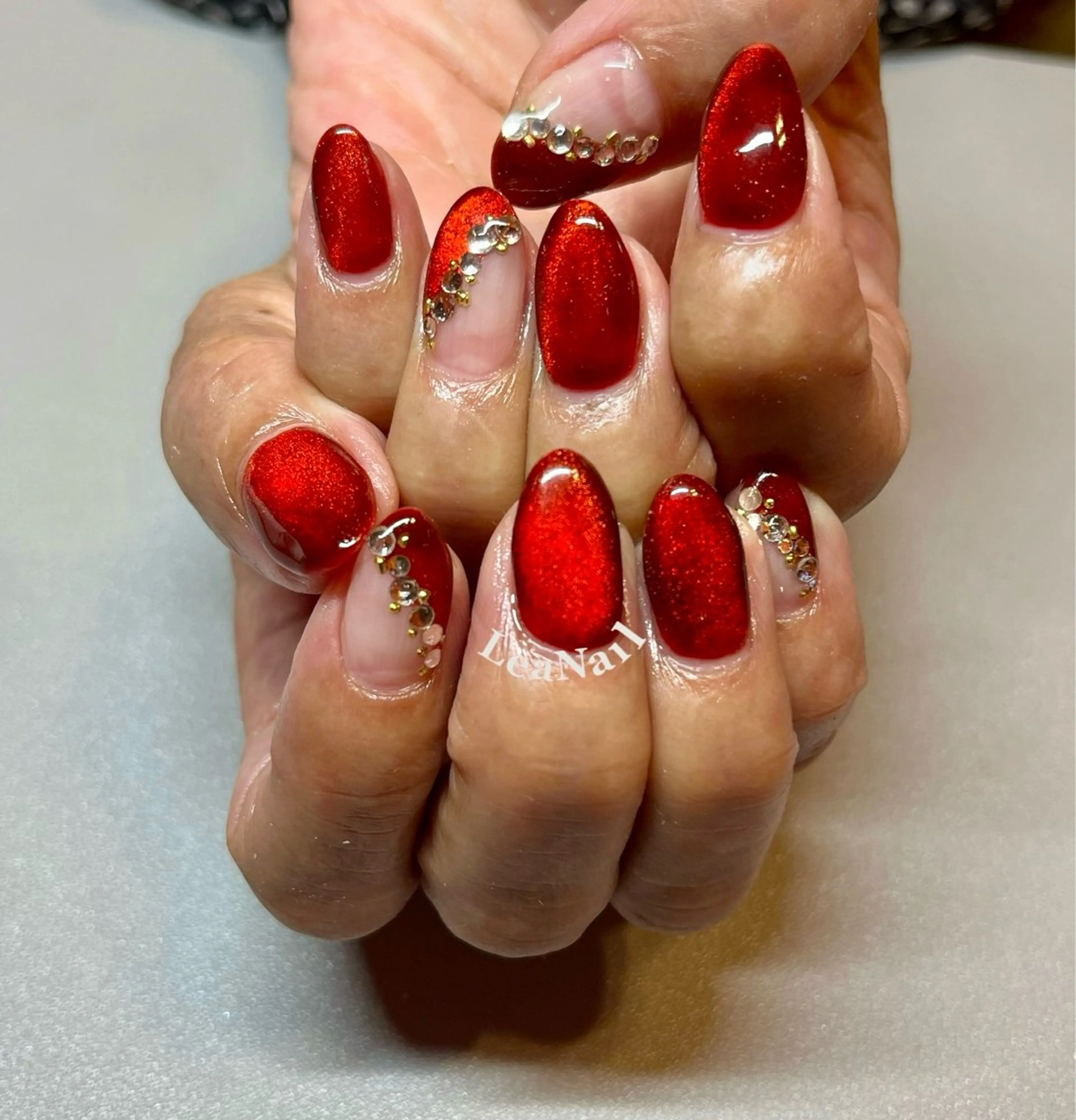 ネイル マグネットネイル Lea Nailのネイルデザイン