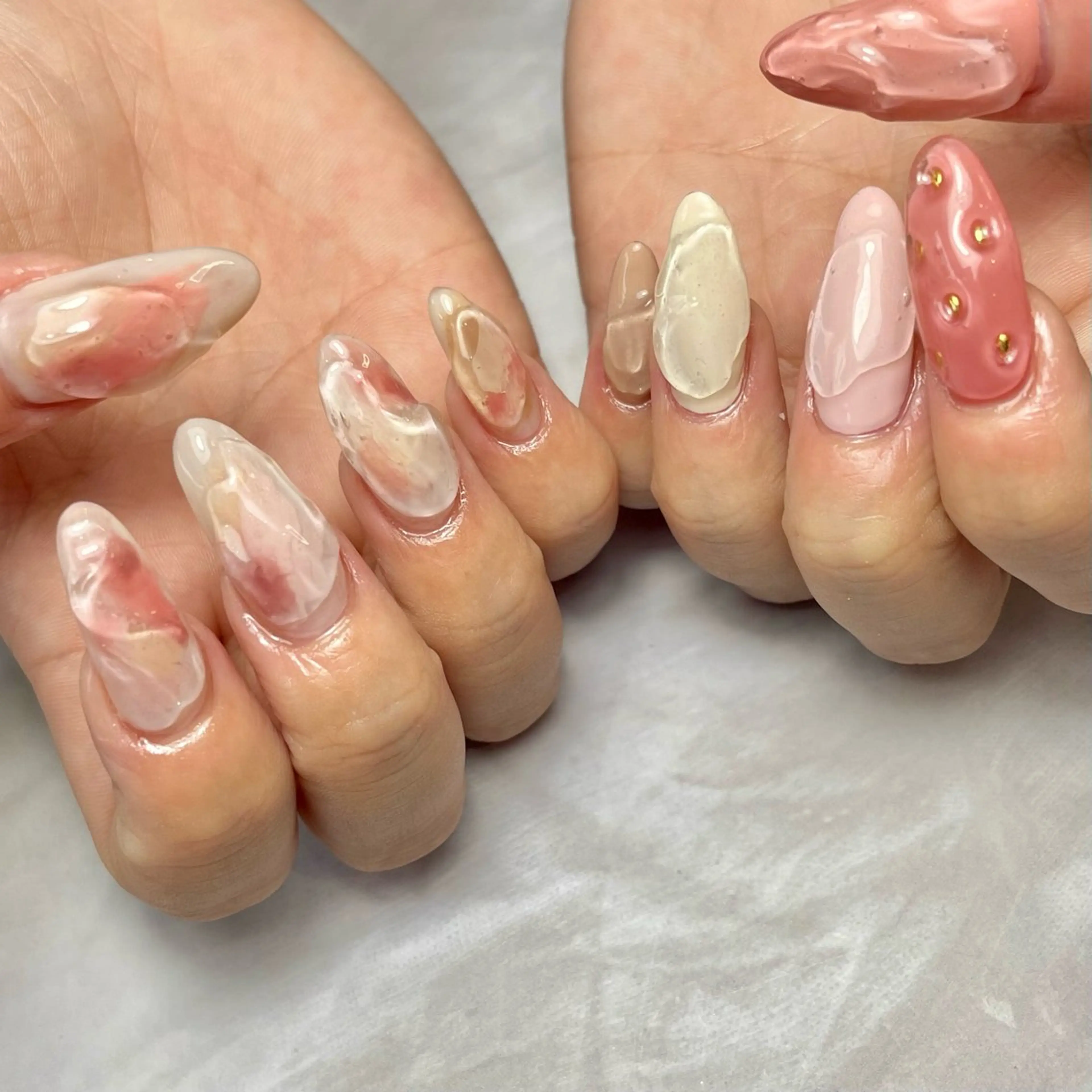 ネイル アートネイル ニュアンスネイル ぷっくりネイル スカルプネイル ハンドネイル Reflection marikoのネイルデザイン