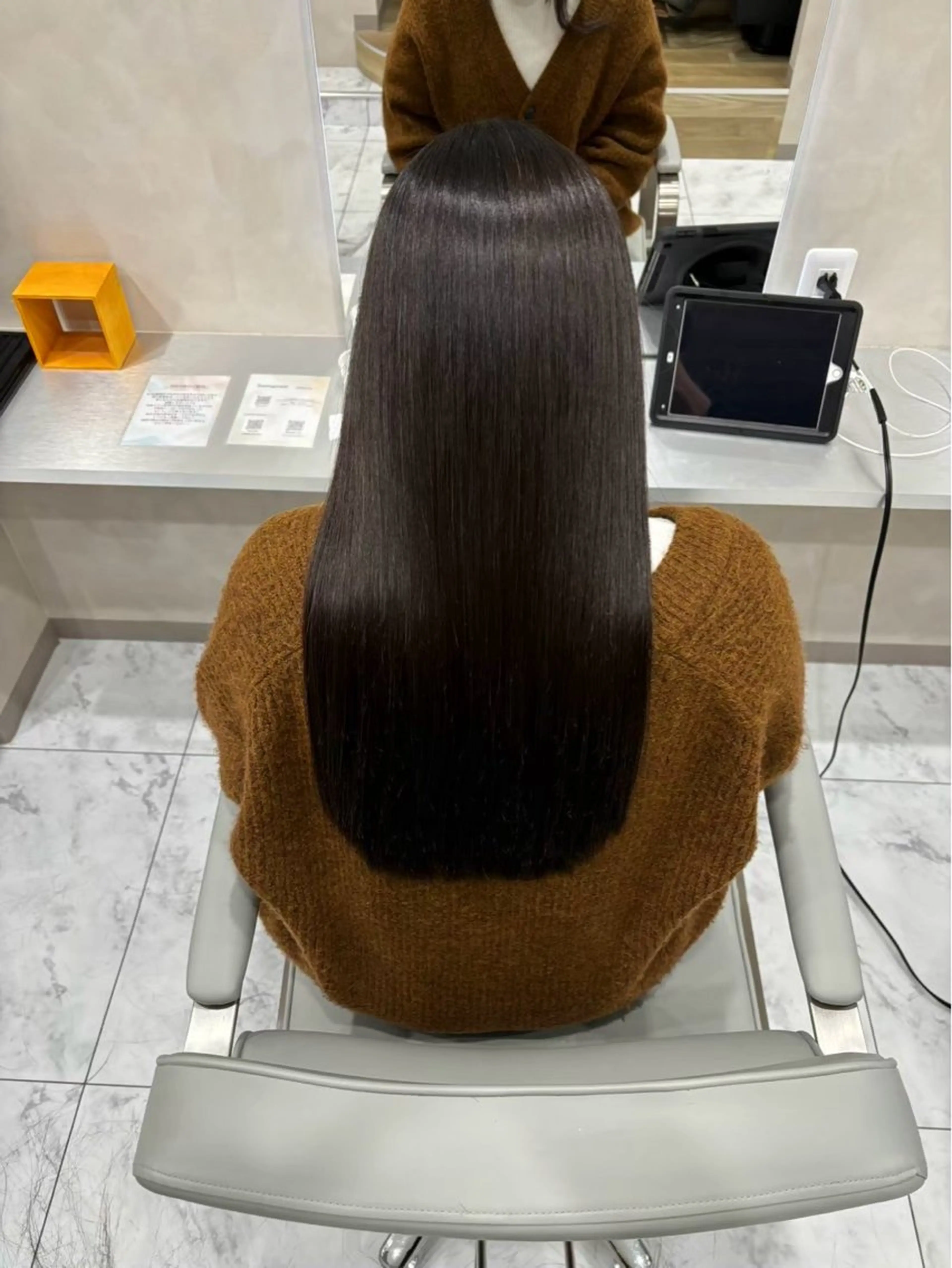 ロング カット ヘアカラー 縮毛矯正 king highlight&extensions梅田所属・髪質改善/似合わ せ/ダブルカラー盛田のヘアスタイル