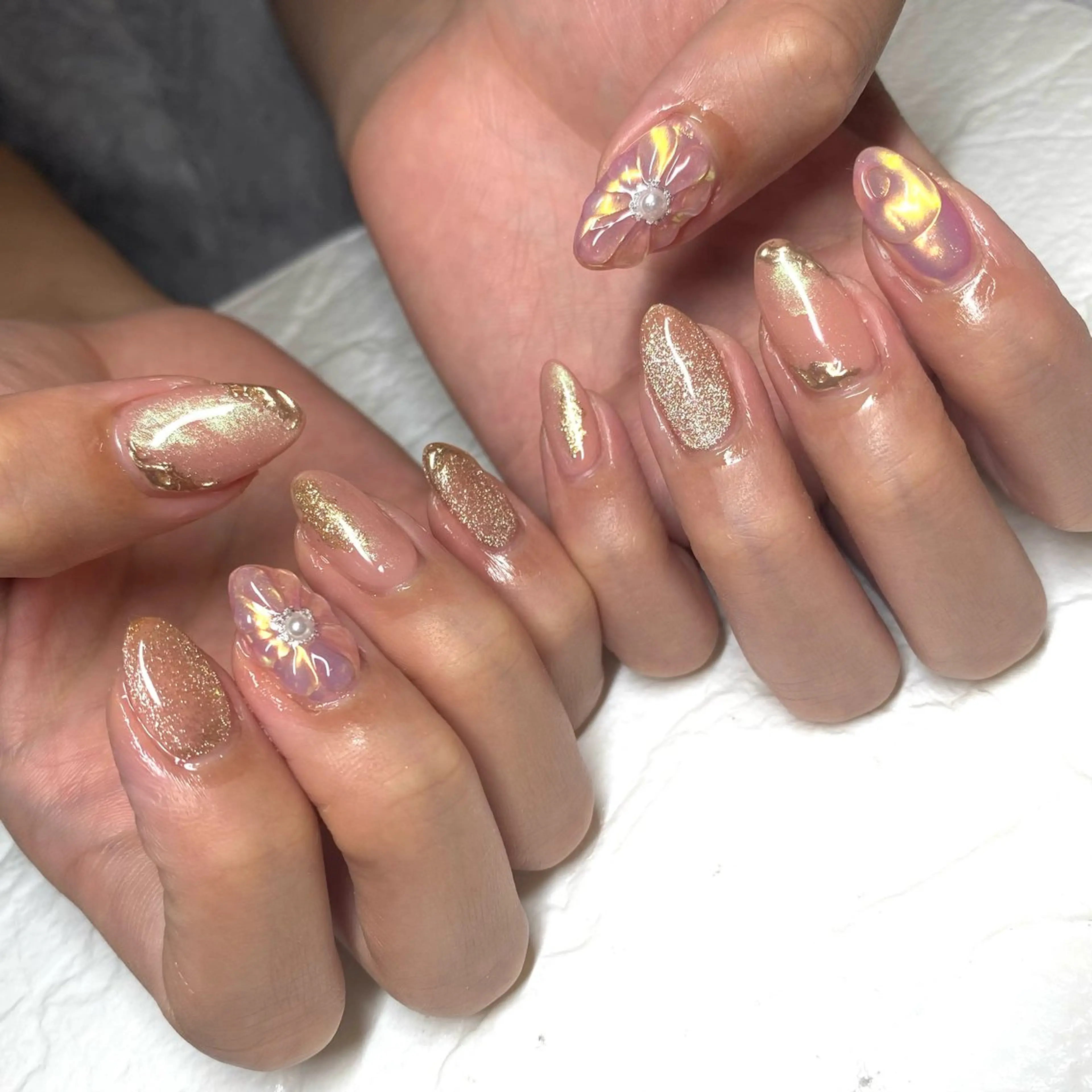 ネイル ハンドネイル FULL MOONのネイルデザイン