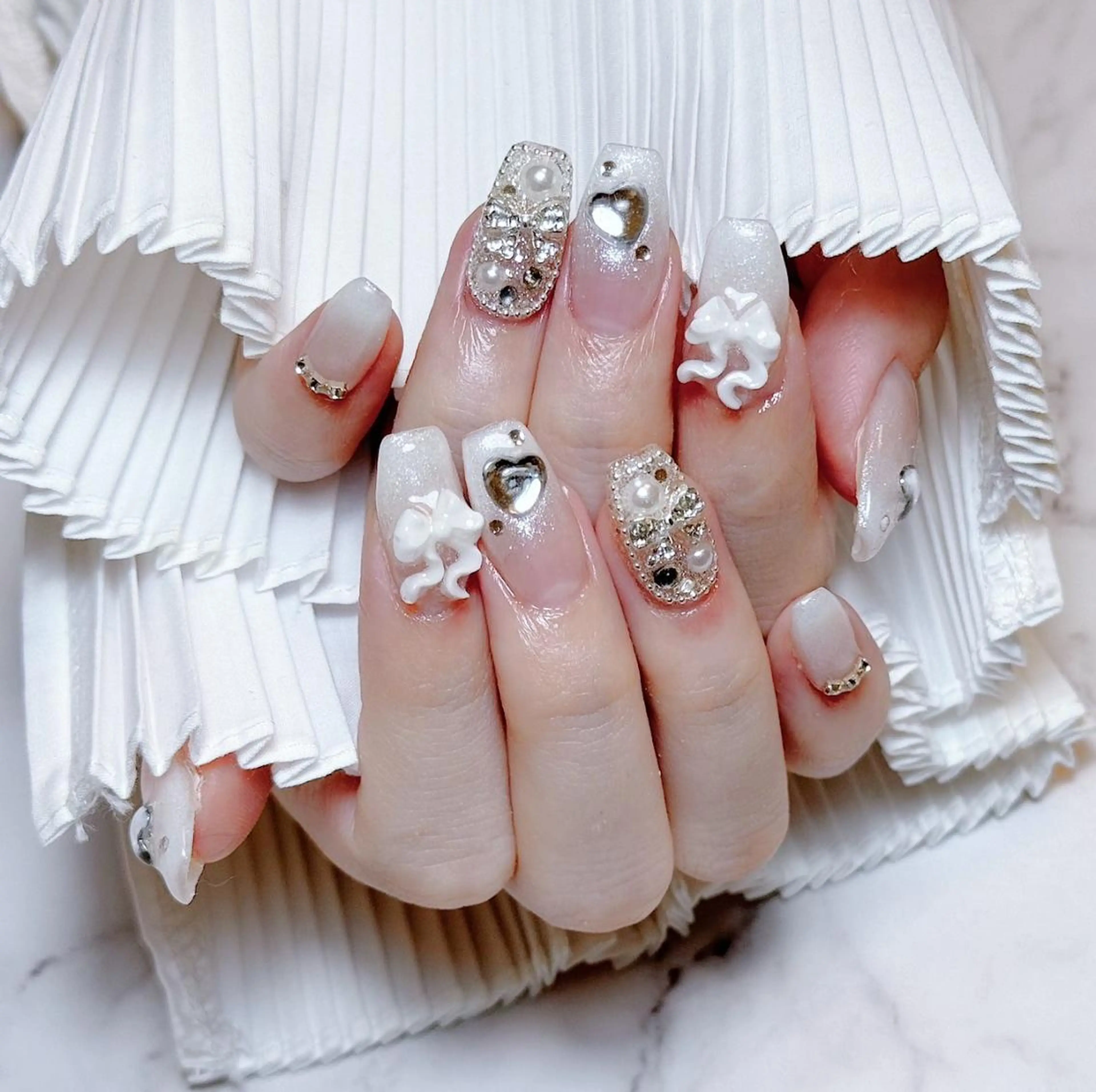 ネイル ☁️Yun nail Rin☁️のネイルデザイン