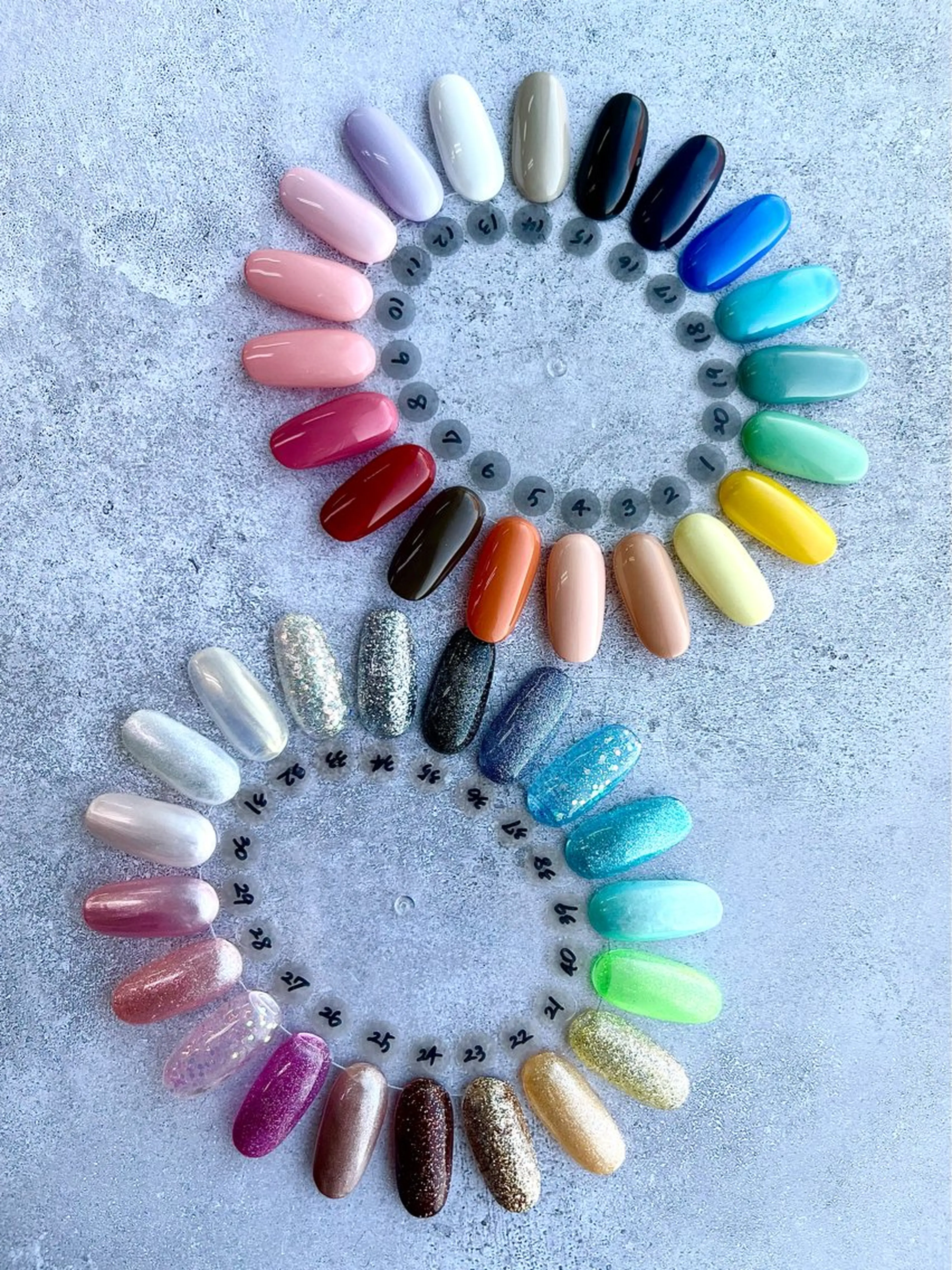 ③《オフあり》+フレンチ+ラメラインの写真