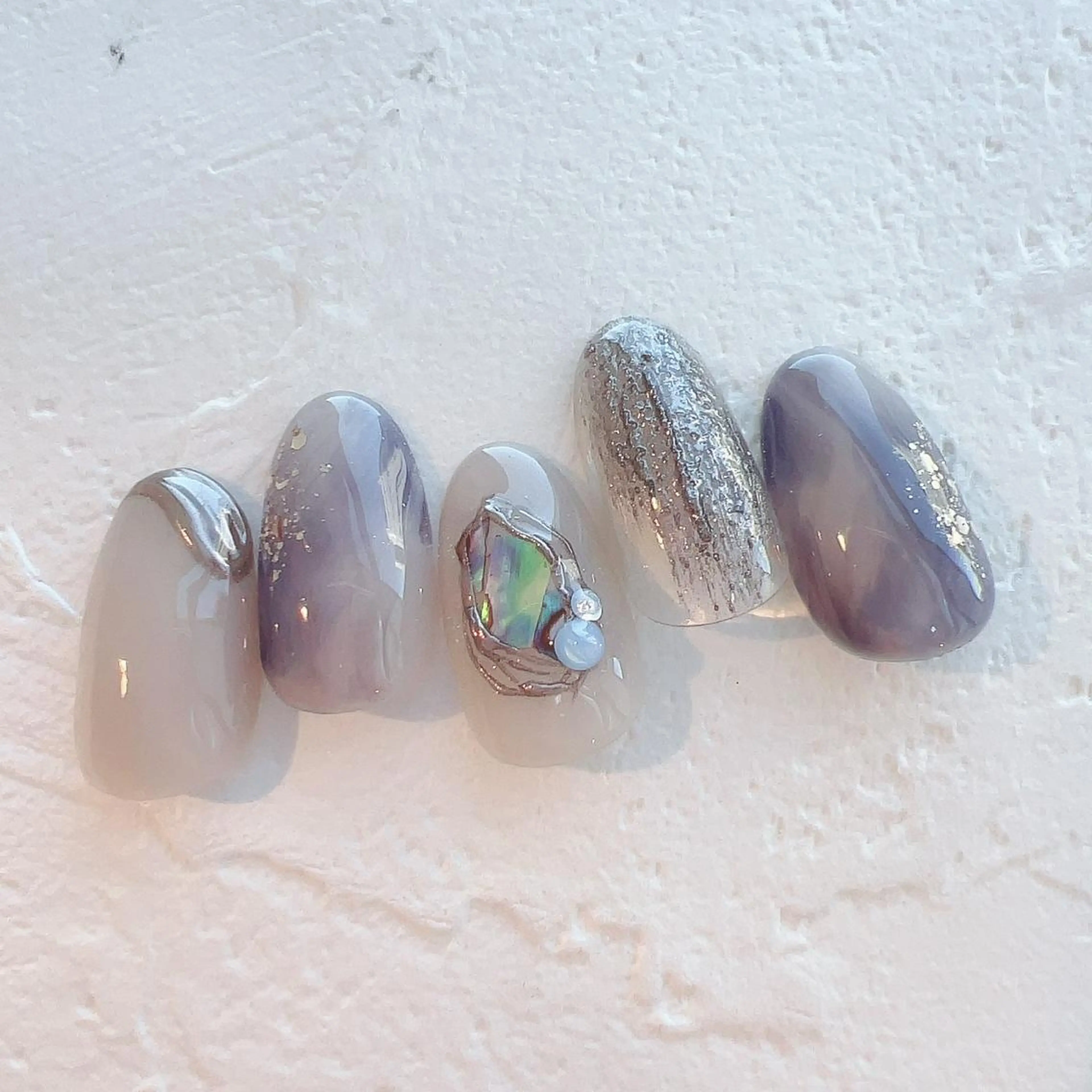 ネイル Momoka 𓅿𖤣𖥧のネイルデザイン