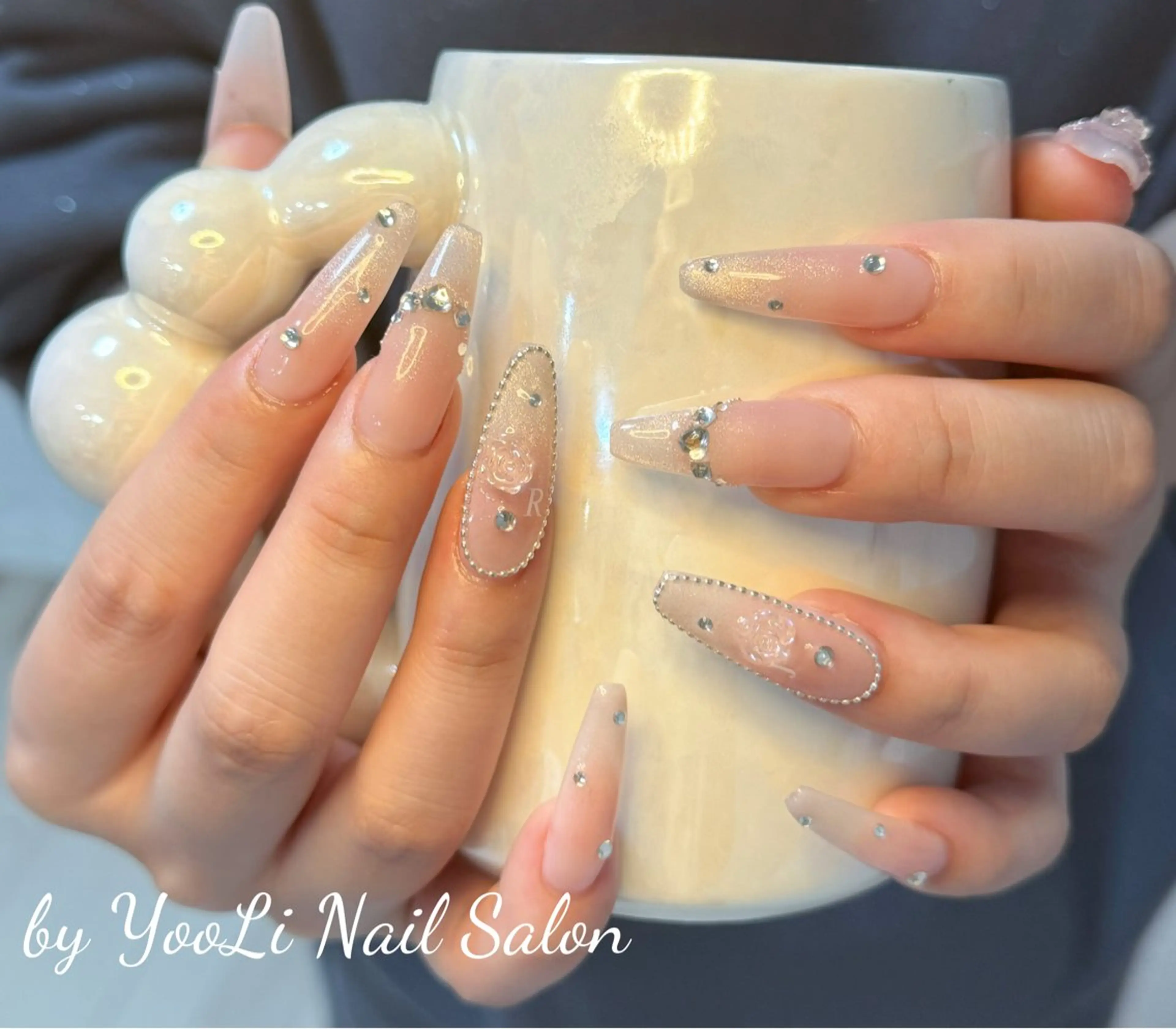 ネイル アートネイル オーロラネイル チークネイル フレンチネイル ガラスフレンチ 🎀🎀YooLi Nail Salonのネイルデザイン