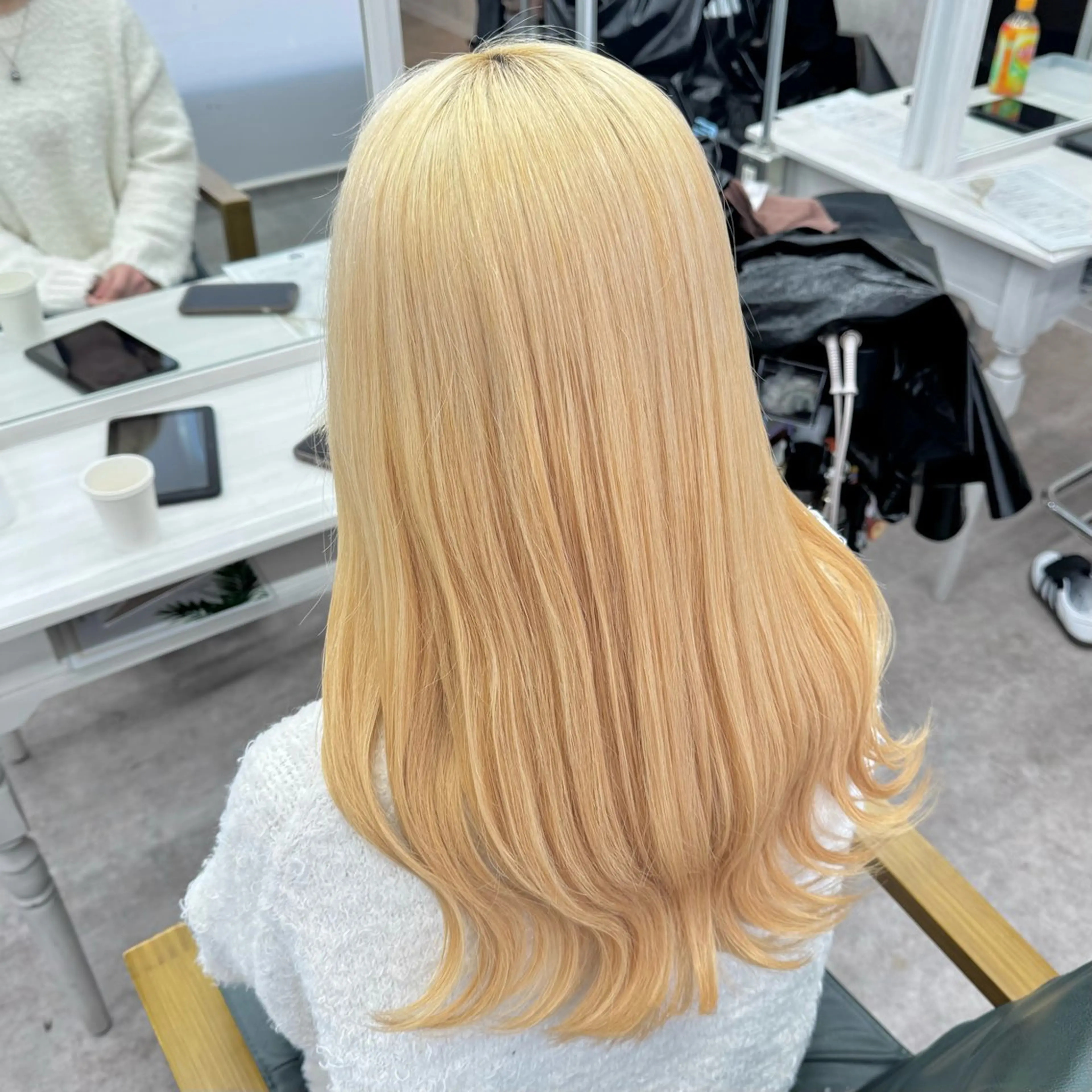 ロング カラー ヘアカラー JUNSHIN🦋 ヘアセット／カラーのヘアスタイル