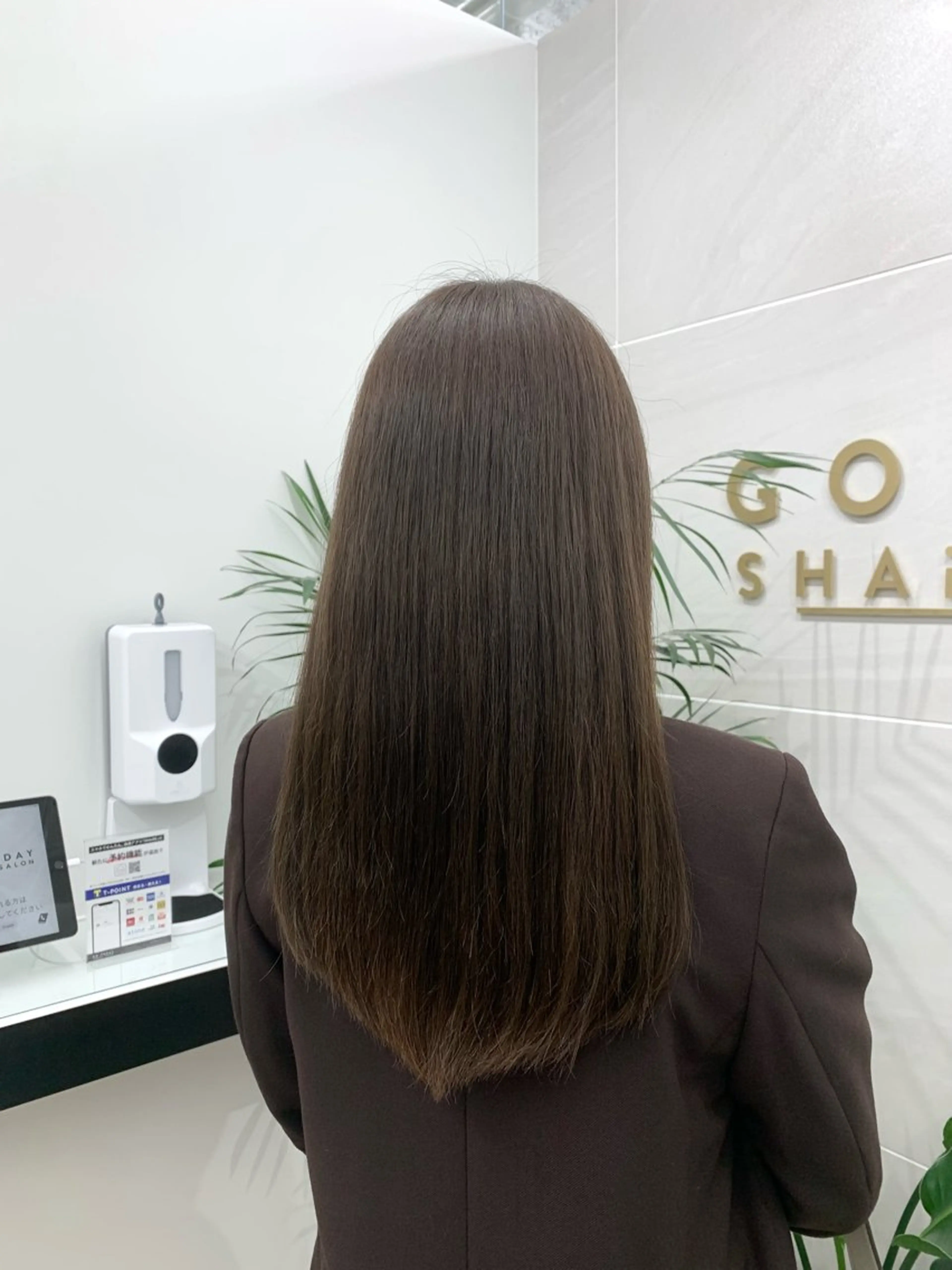 セミロング カラー グレージュ オリーブグレージュ オリーブグレー 本格ヘッドスパ🌿 ×ヘア　佐藤のヘアスタイル