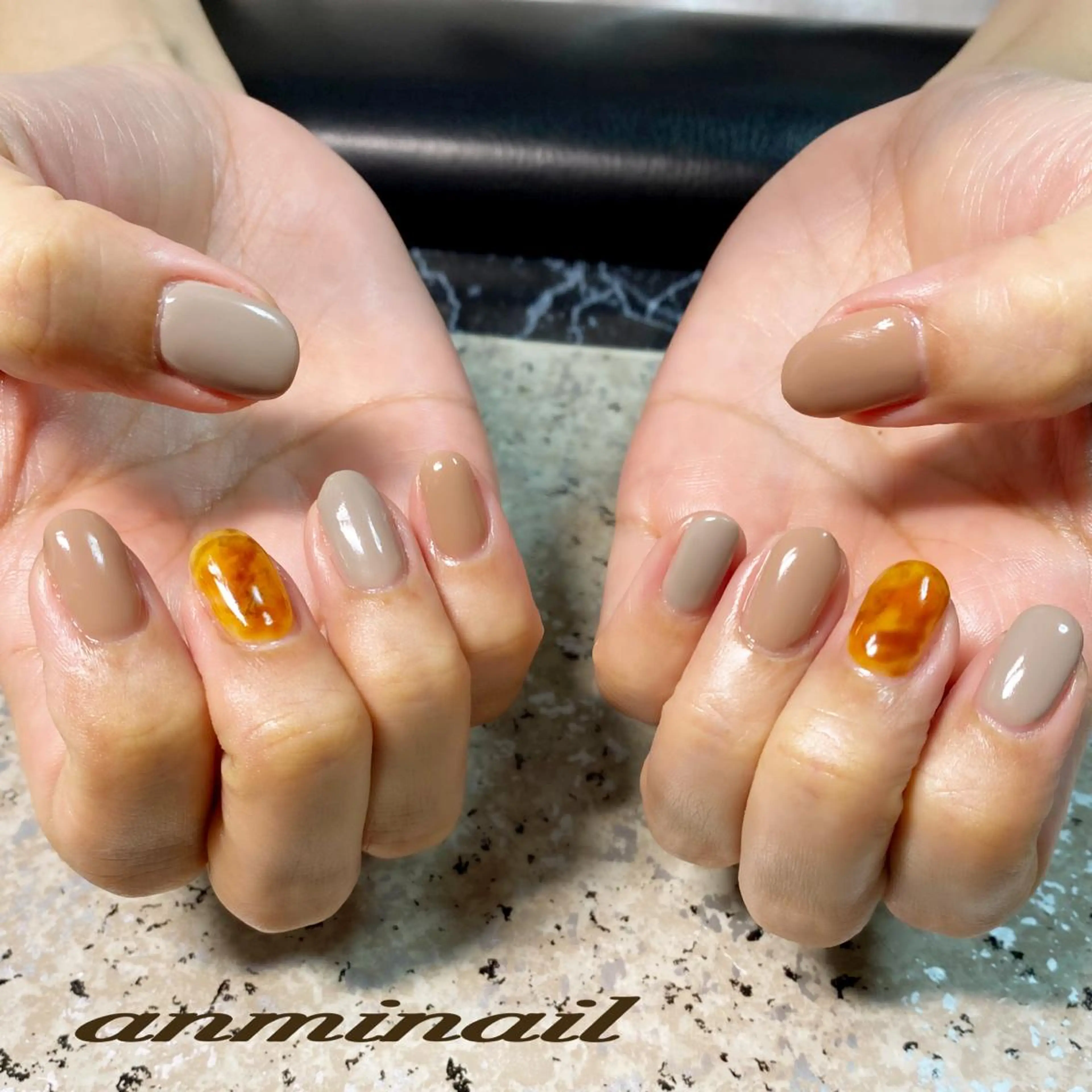 ミディアム ネイル ハンドネイル 野宮 和美のネイルデザイン