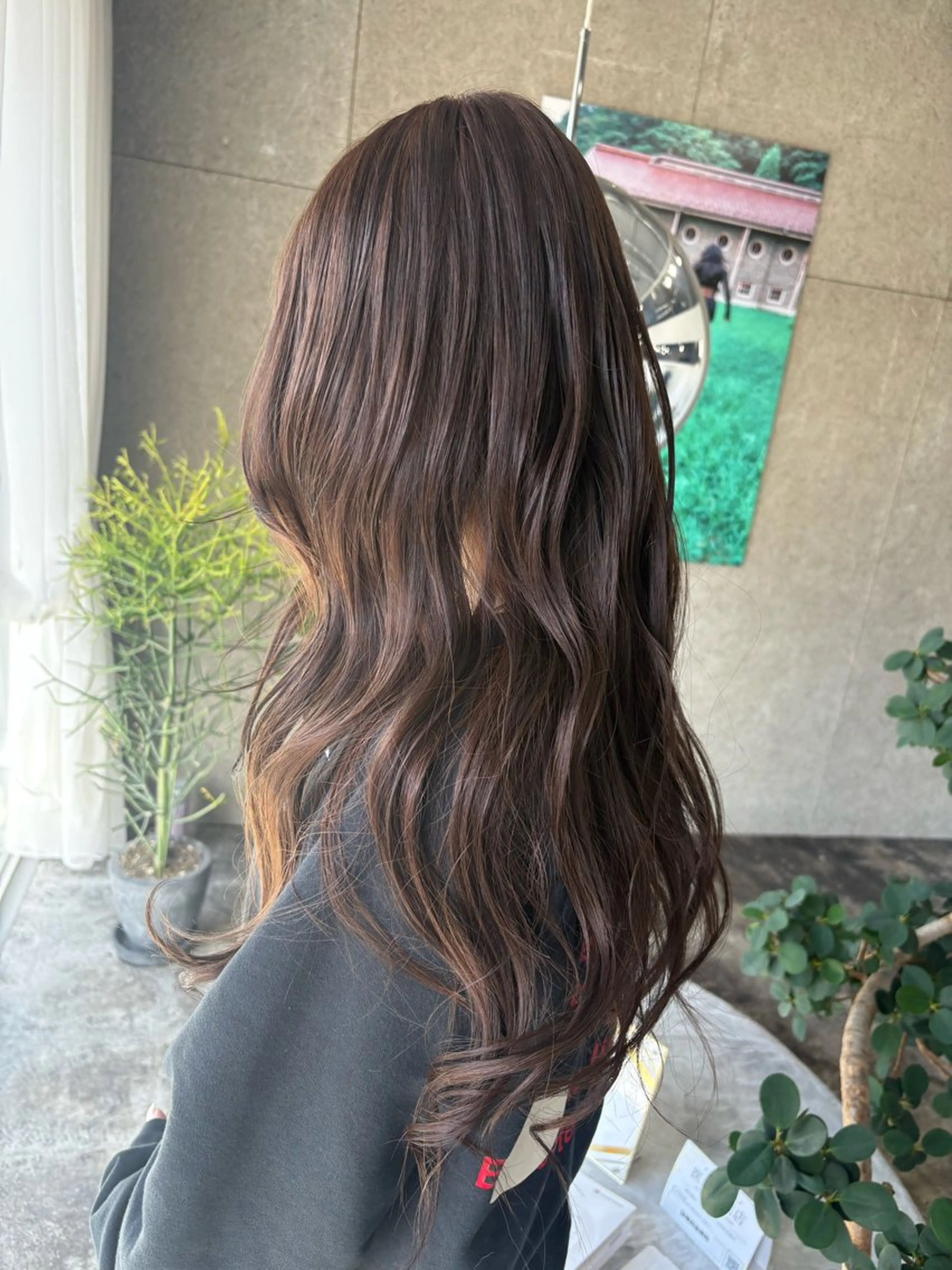 カラー ブリーチ ブラウンカラー ヘアカラー トリートメント KUBO HADUKIのヘアスタイル