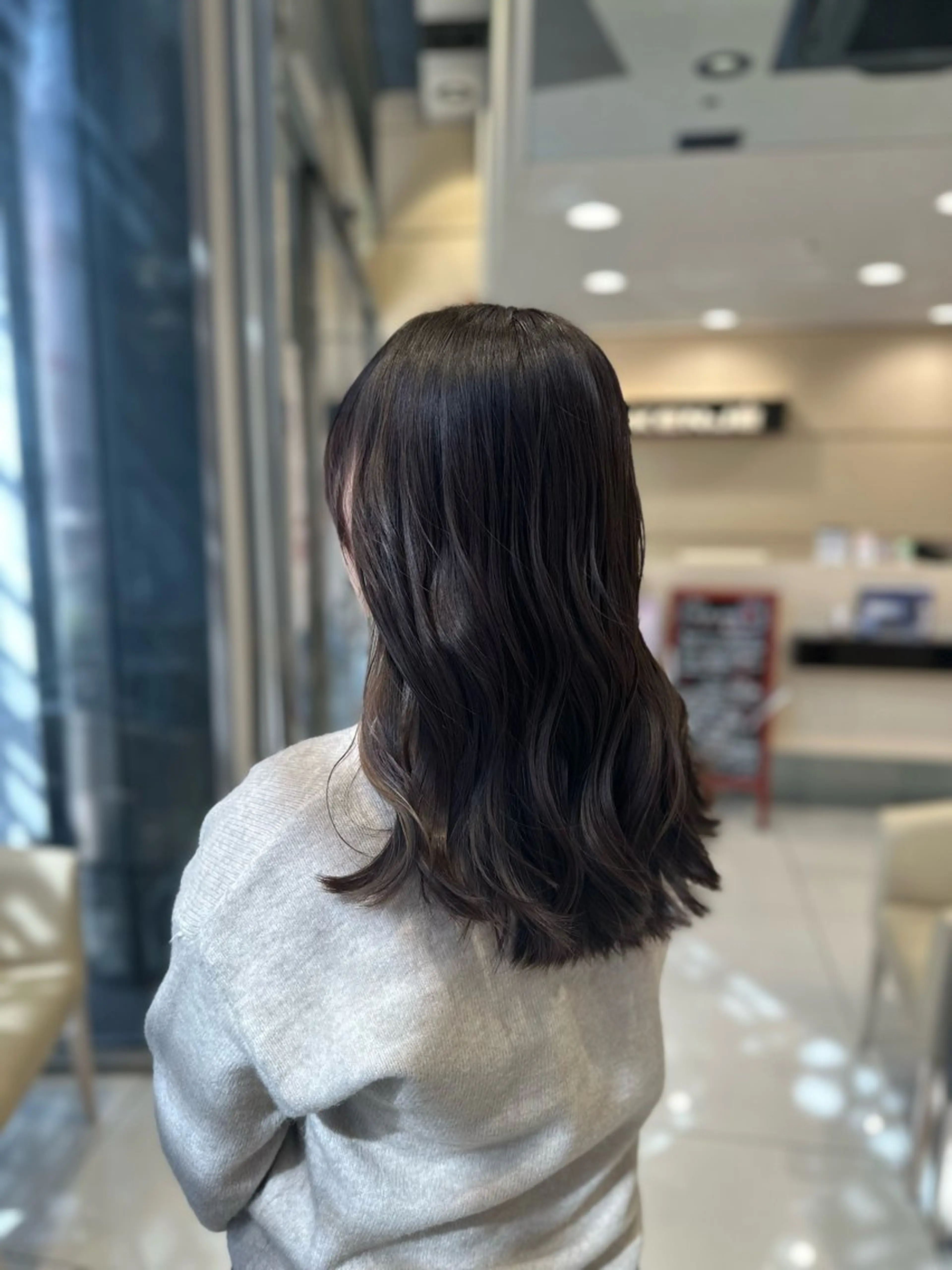 セミロング カラー 透明感カラー カット ヘアカラー クロスパーマ/うる艶 カラー/Kurumiのヘアスタイル