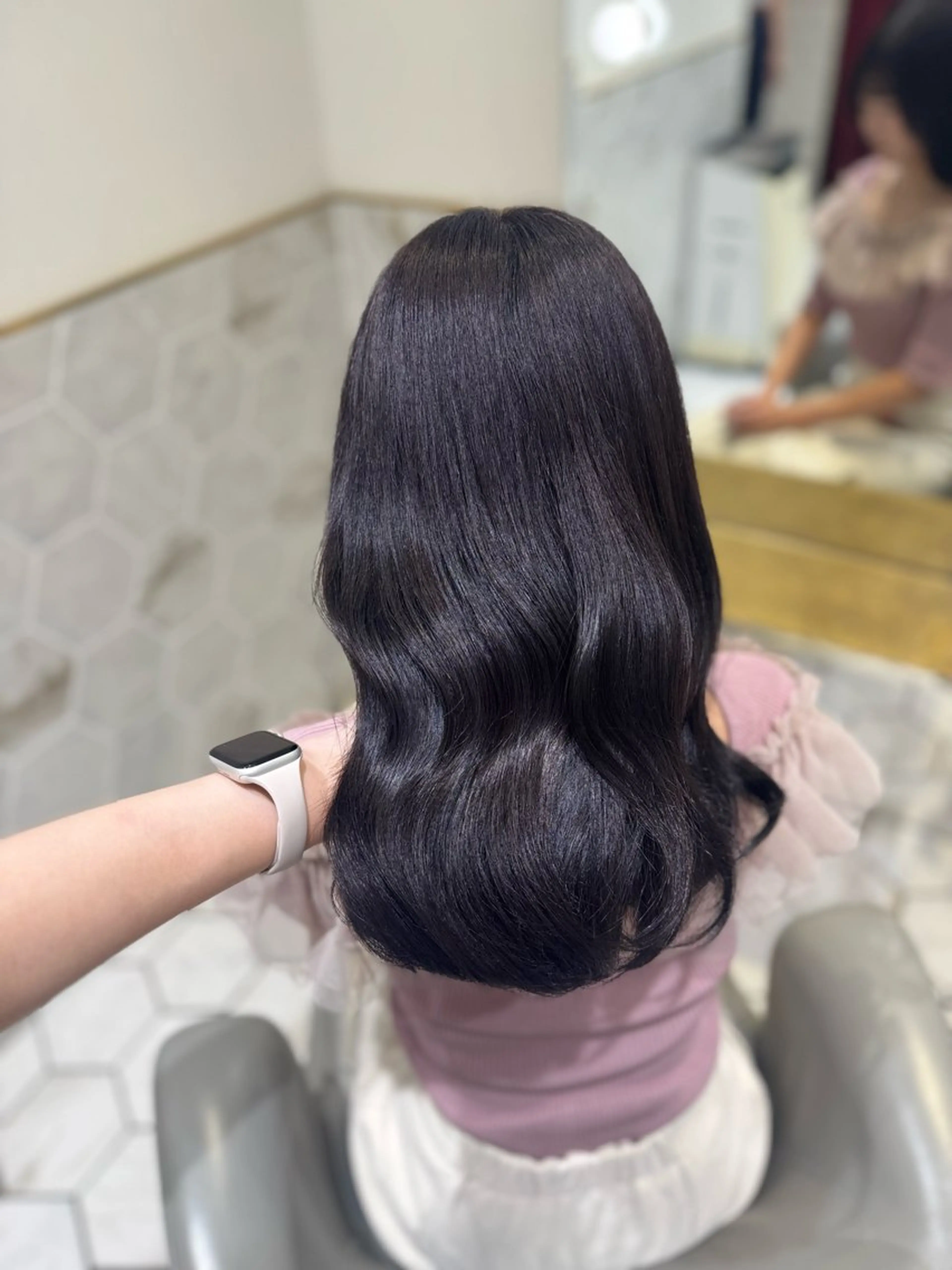 ロング カラー ヘアカラー costes 今井芽依のヘアスタイル