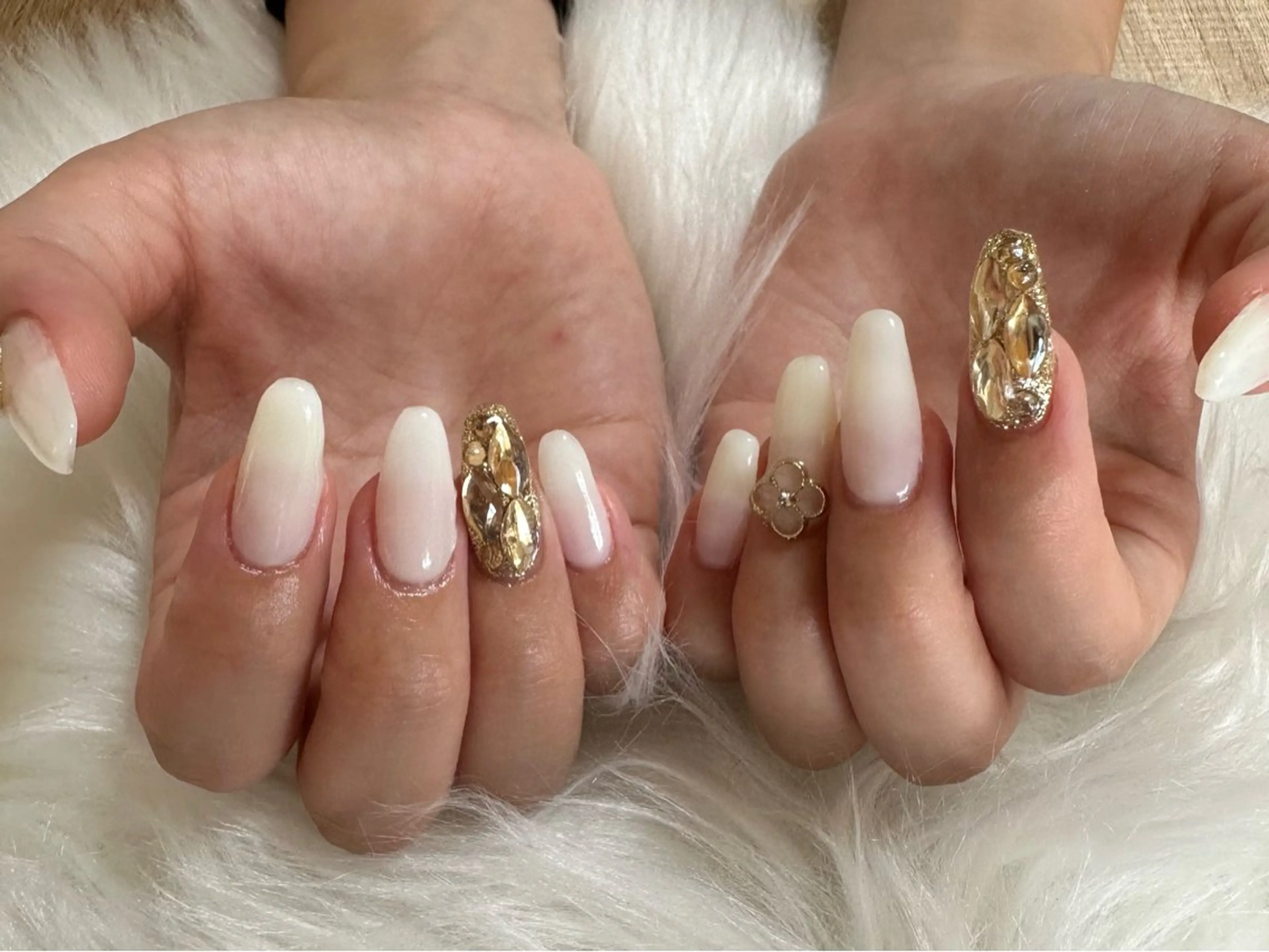 ネイル Cherie🫧 🌿NAOMIのネイルデザイン