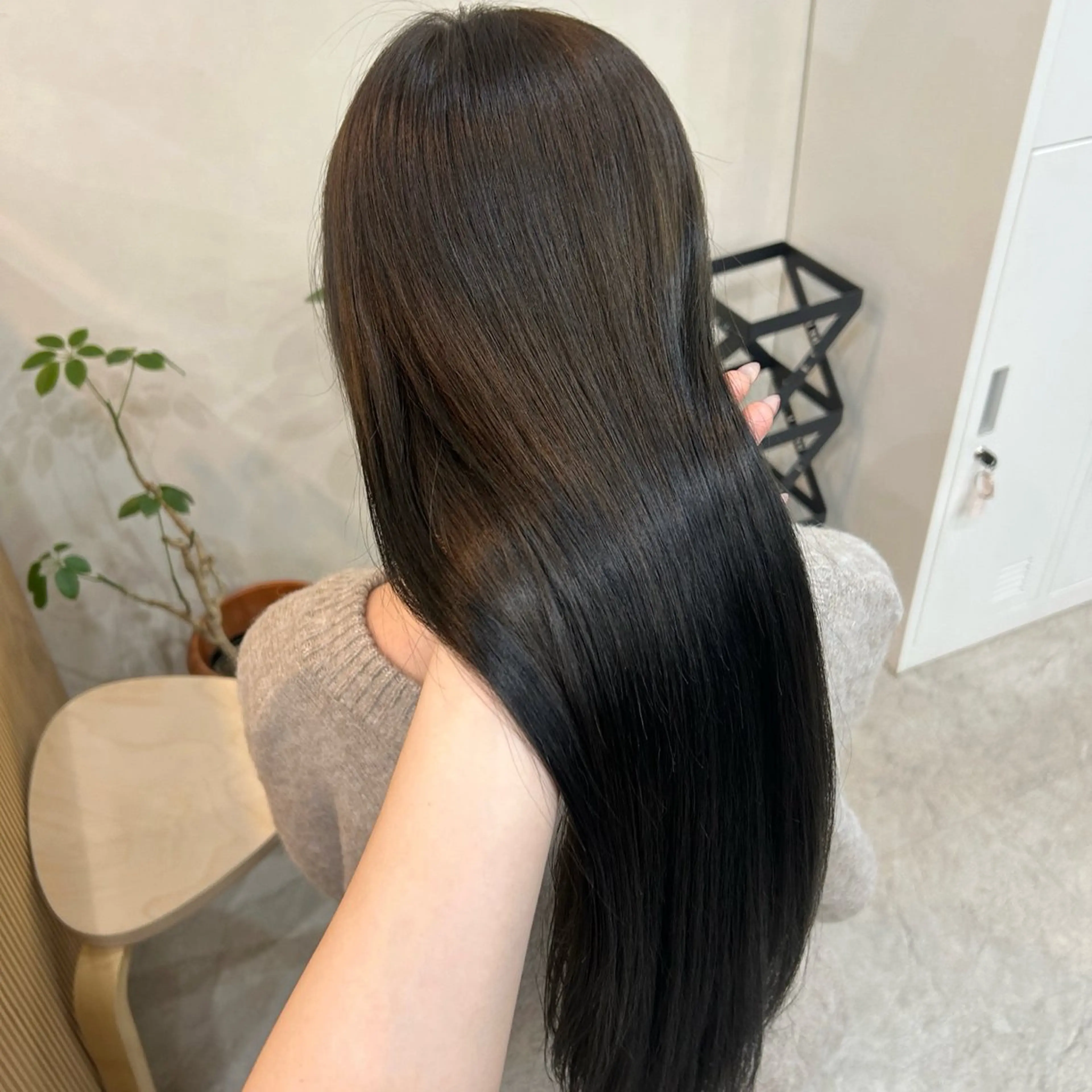 ロング ヘアカラー トリートメント MIDORI🌙 透明感/ベージュのヘアスタイル