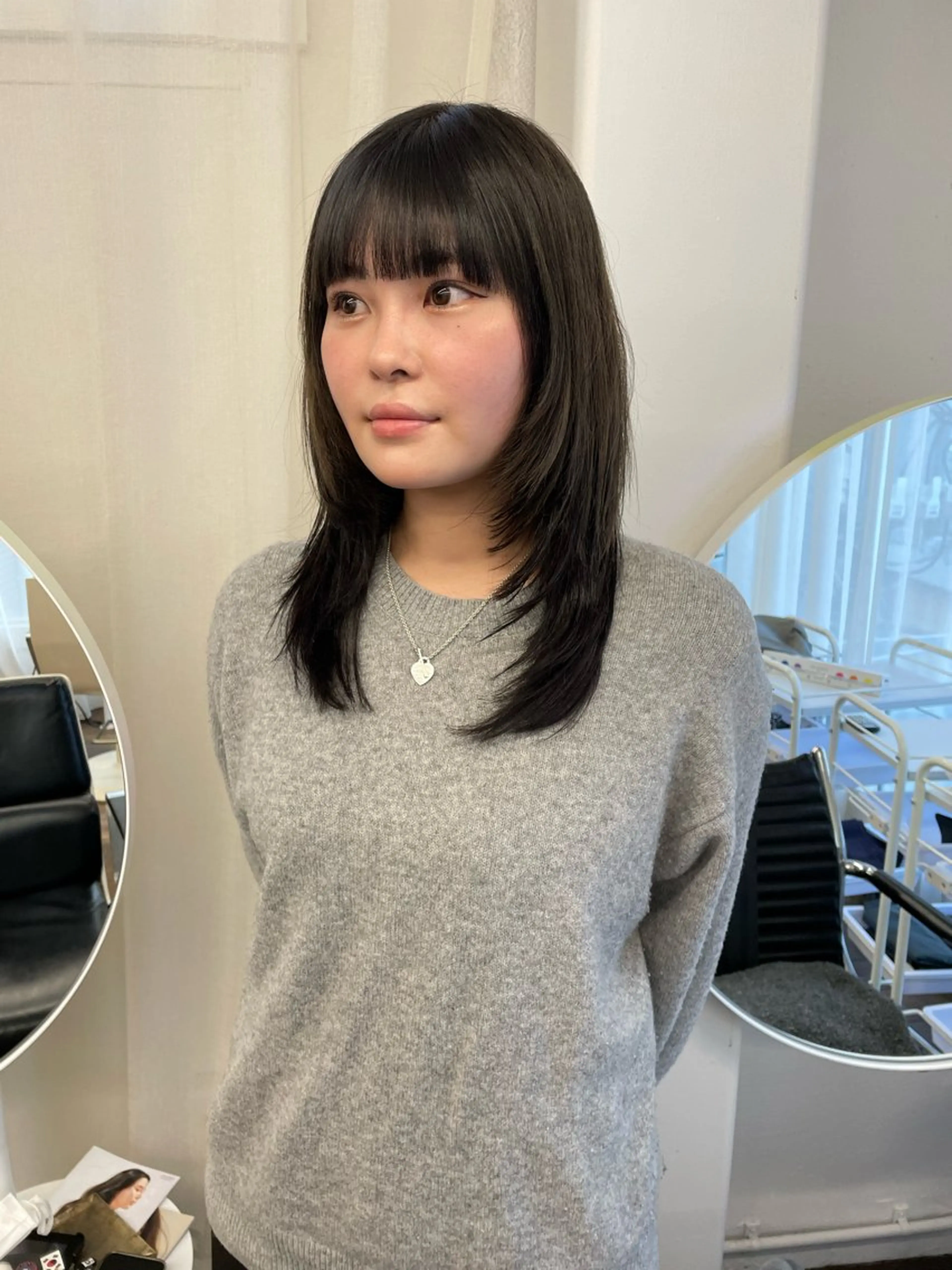 セミロング カラー カット ヘアカラー トリートメント レイヤーカット🎀 kanaのヘアスタイル