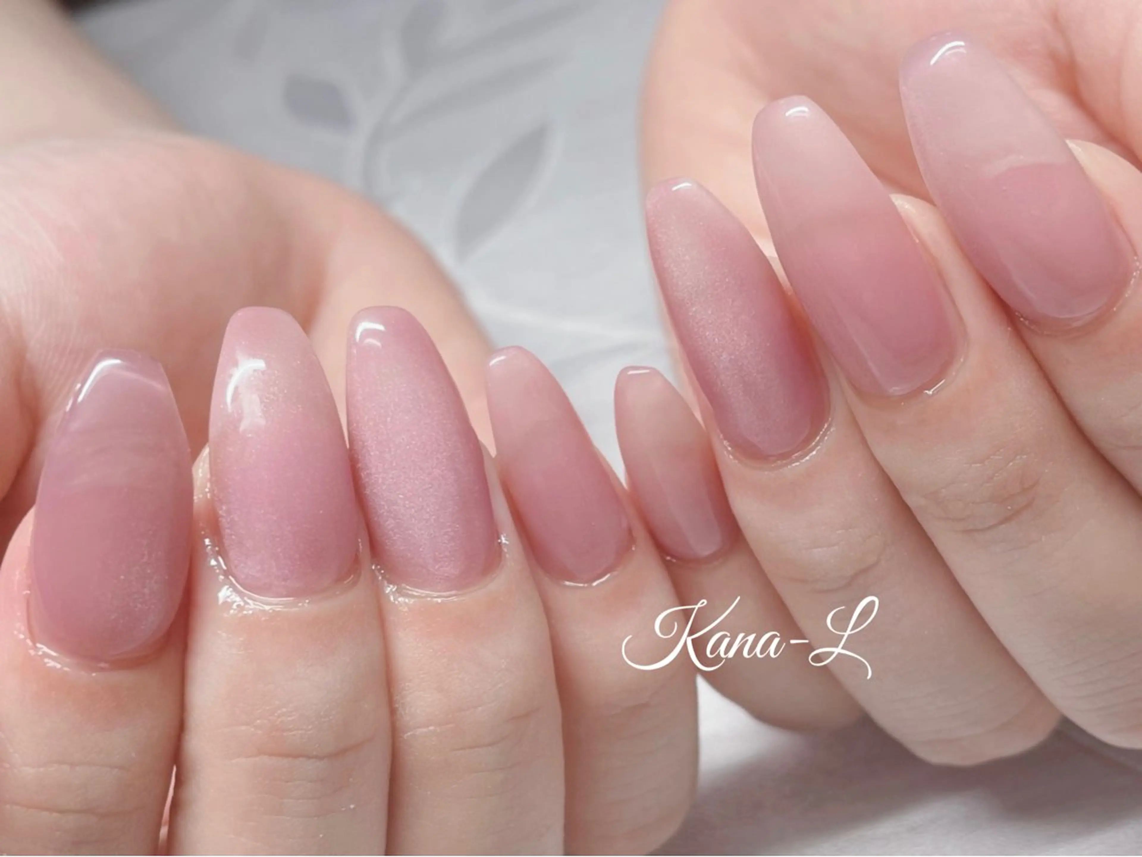 ネイル ジェルネイル 韓国ネイル マグネットネイル パラジェル ワンホンネイル 芦辺 香奈のネイルデザイン