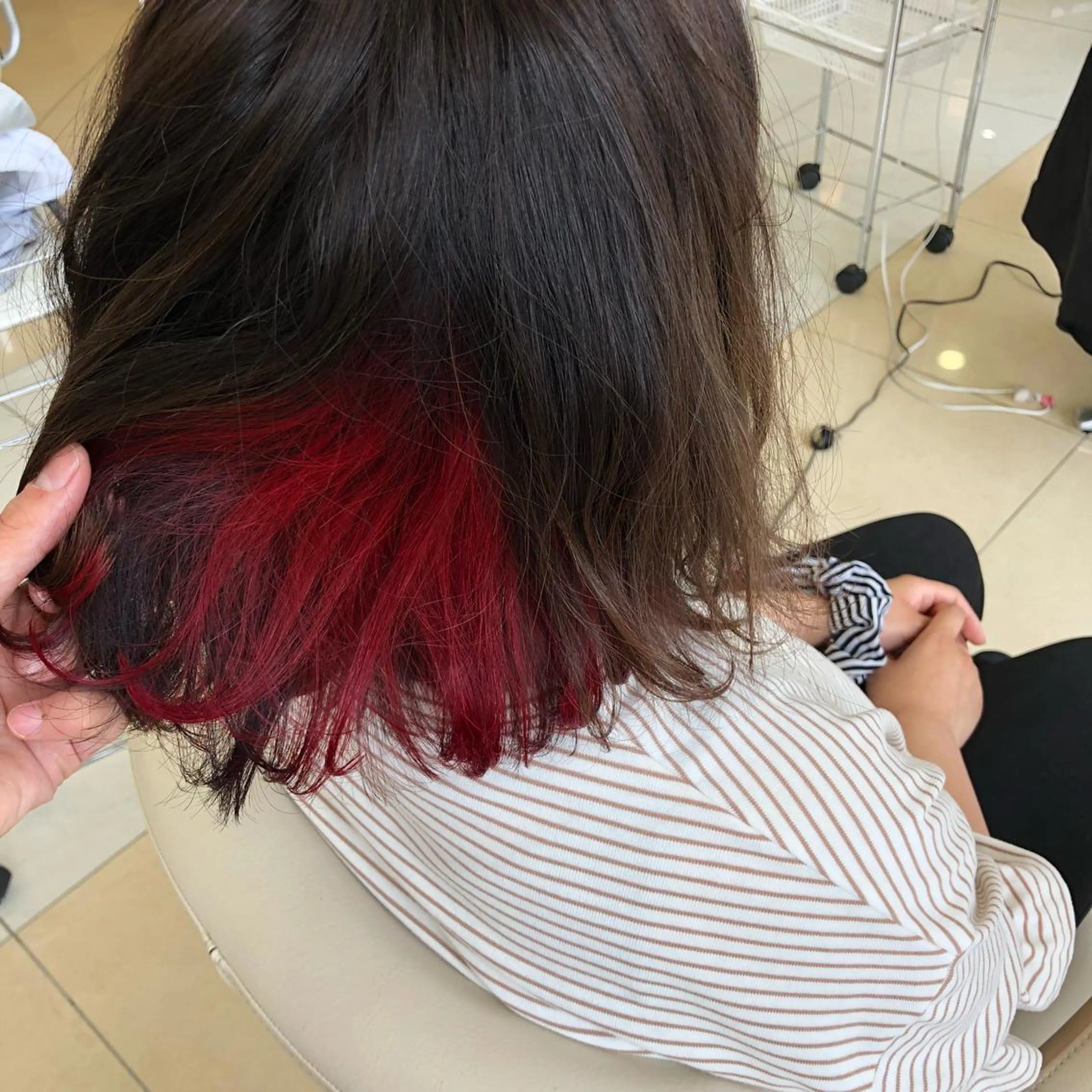 カラー 牧野 佳樹のヘアスタイル