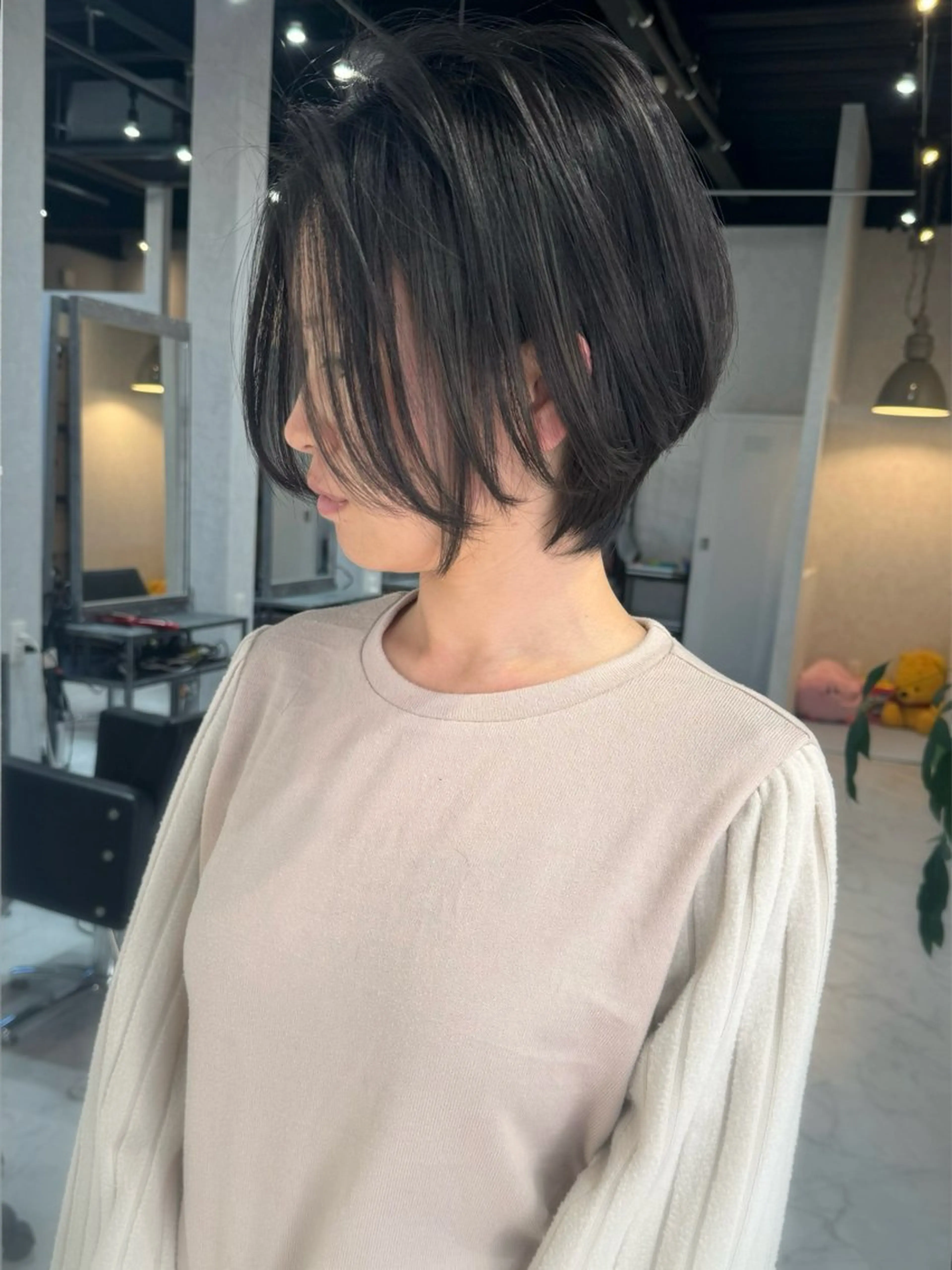 ショート カラー ヘアアレンジ ショートボブ バレイヤージュ ブリーチ デザインカラー ダブルカラー カット ヘアカラー トリートメント アンドウ ユウ/ レイヤーカット/韓国のヘアスタイル