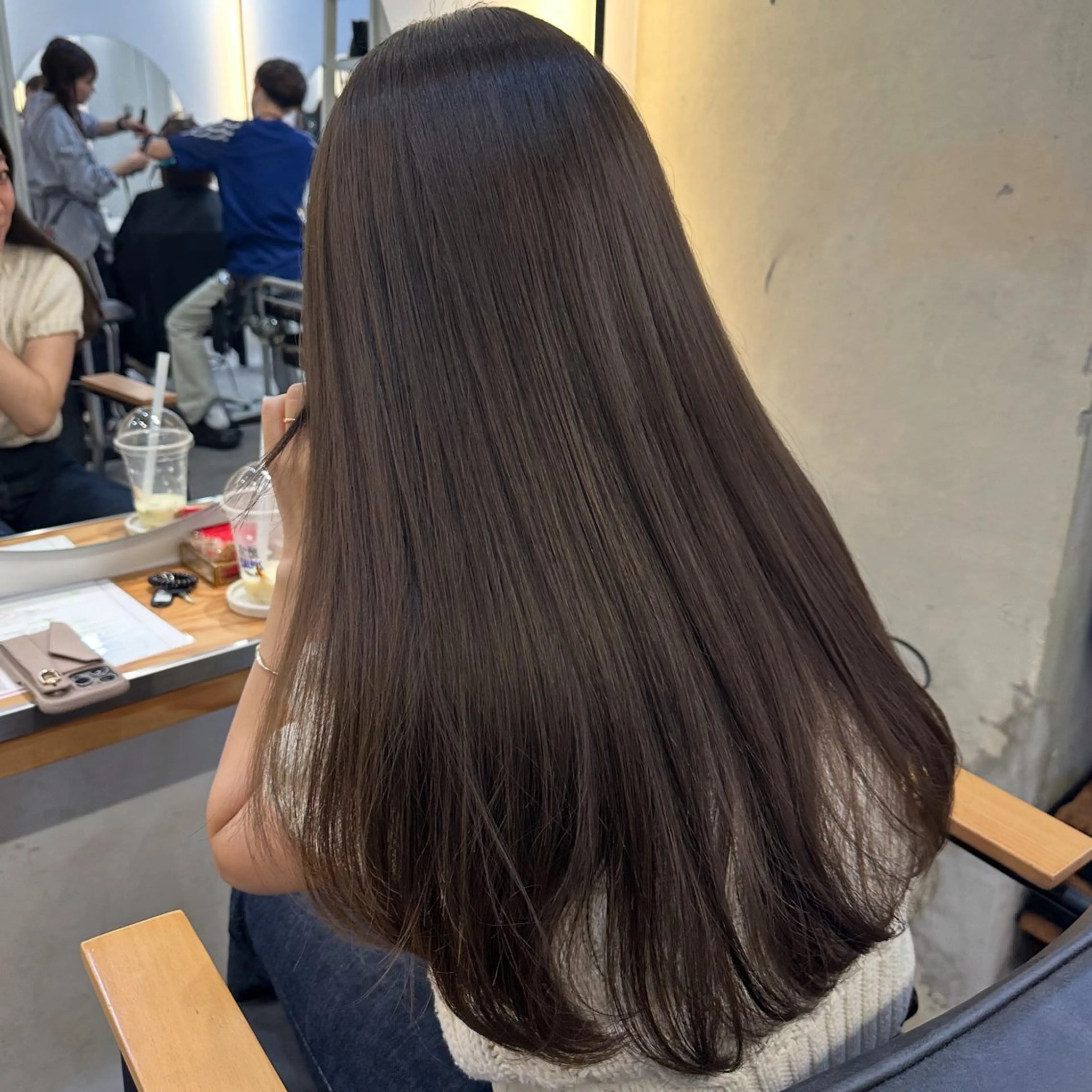 セミロング 髪質改善 トリートメント ヘアカラー トリートメント ハタケナカ コトネのヘアスタイル