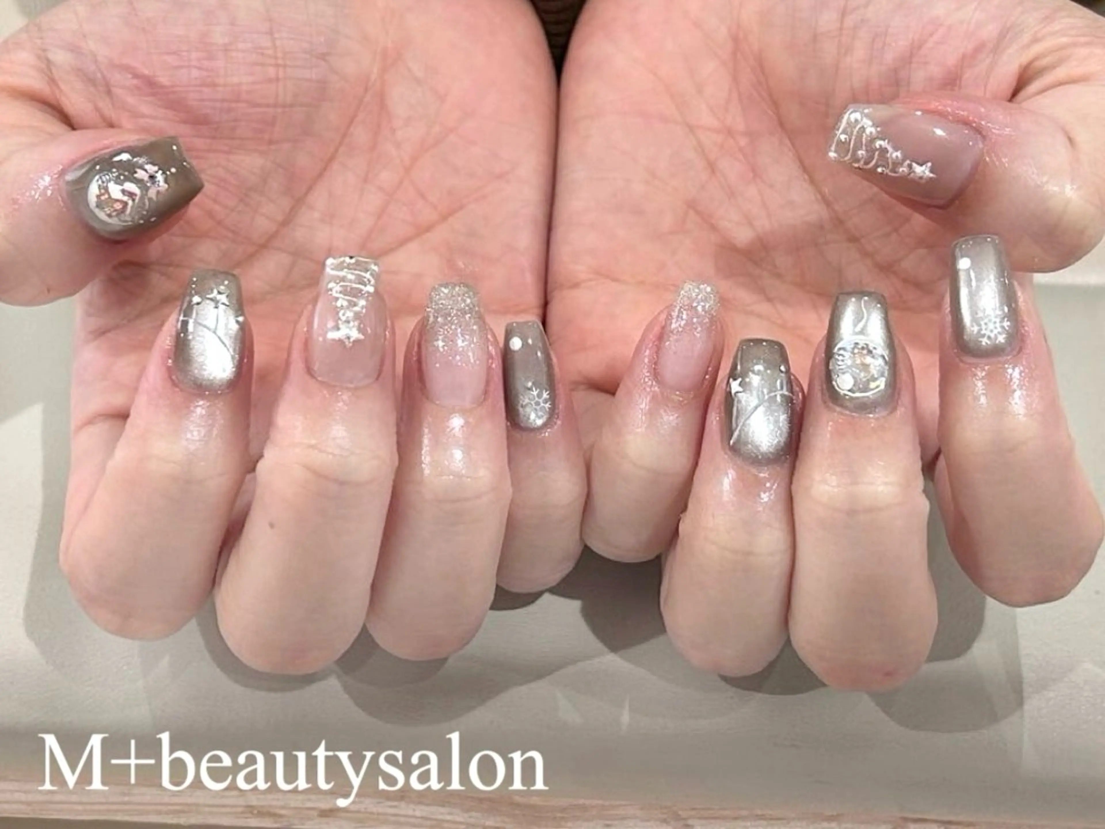 ネイル M+  Beauty Salonのネイルデザイン