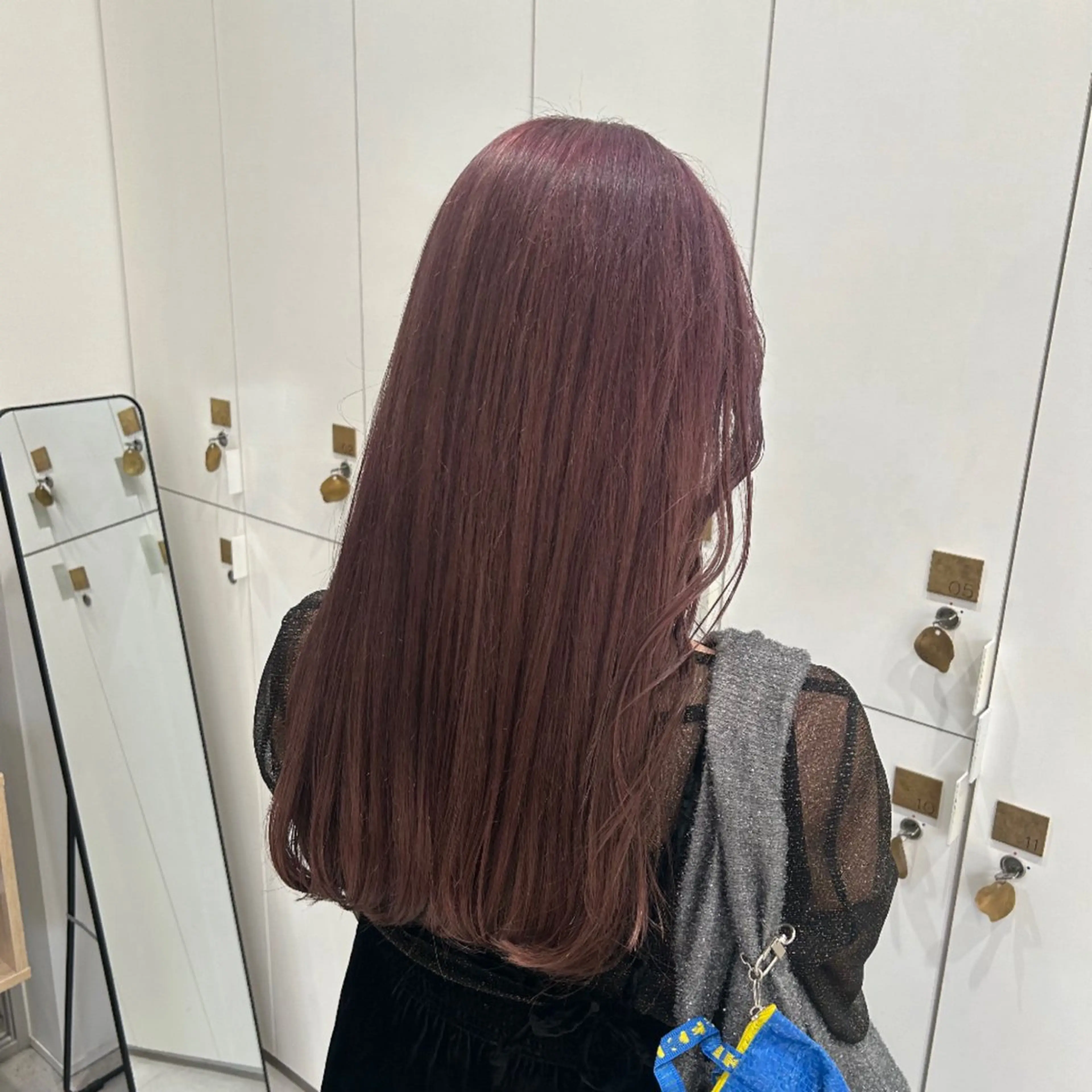 ロング カラー カット ヘアカラー トリートメント [透明感カラ ー🥣💕]高木愛理のヘアスタイル