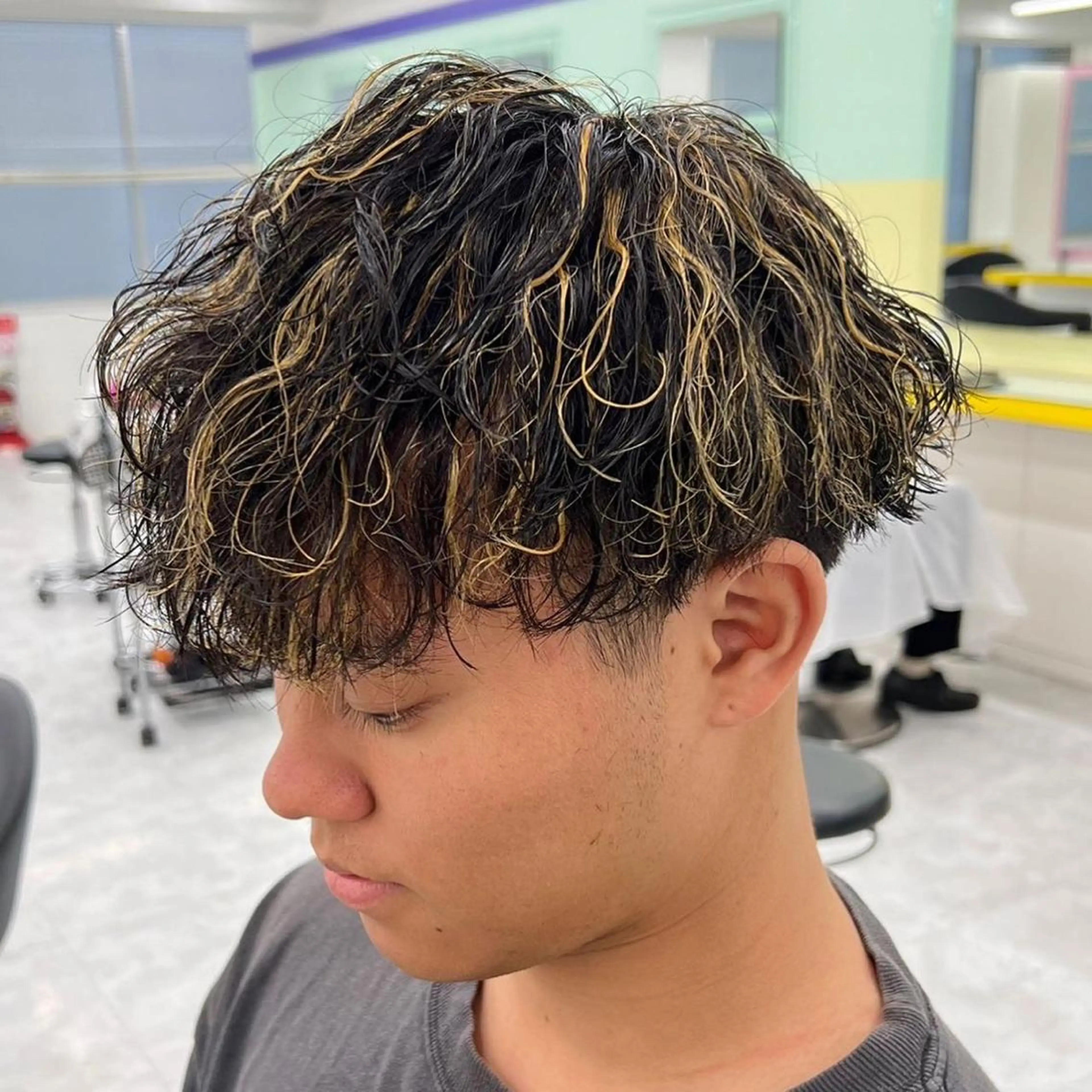 カラー パーマ メンズ 大人っぽ♡上品な暖色 ♡ブリーチなし♡のヘアスタイル