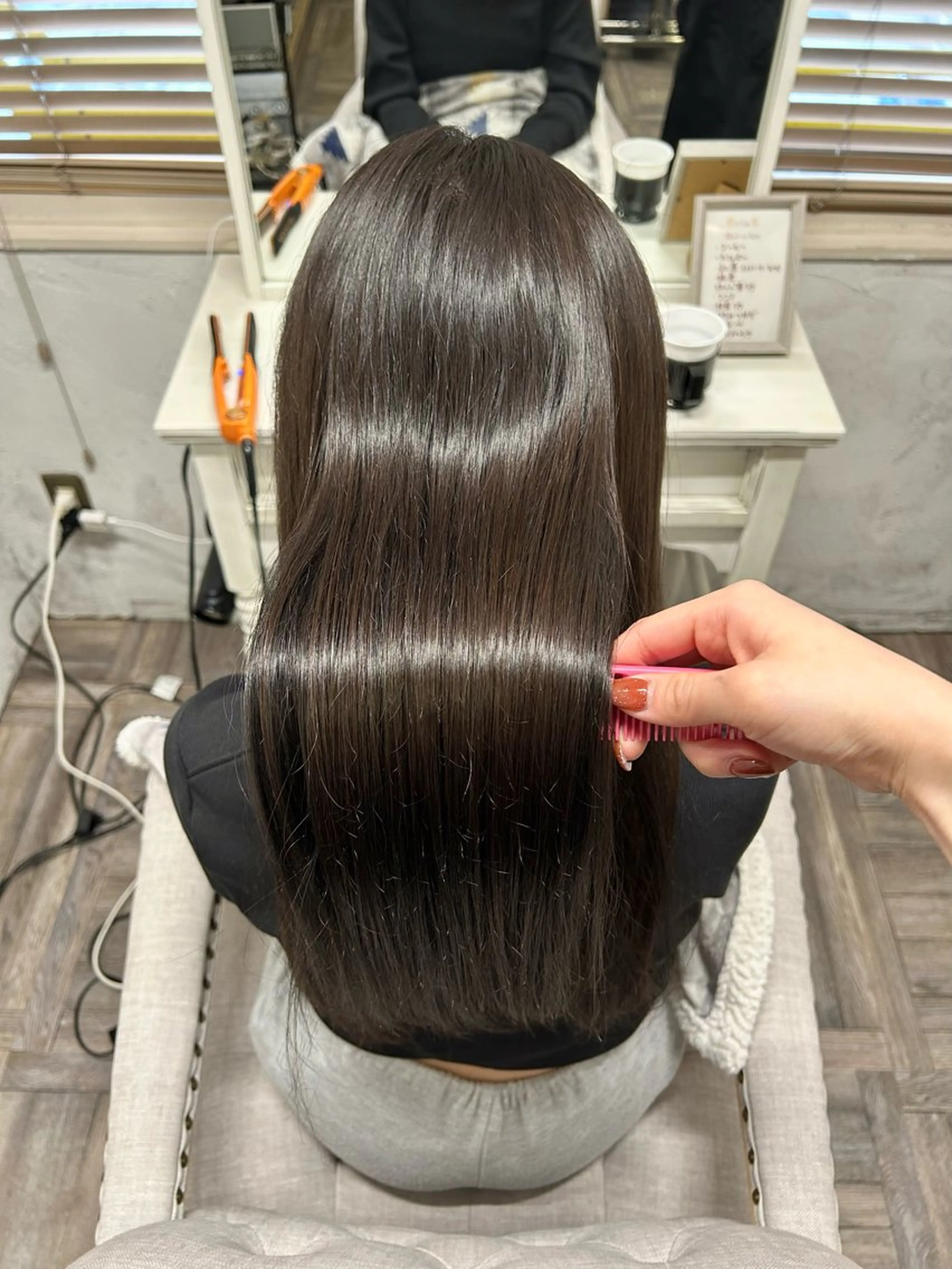 ロング veretta. あいりのヘアスタイル