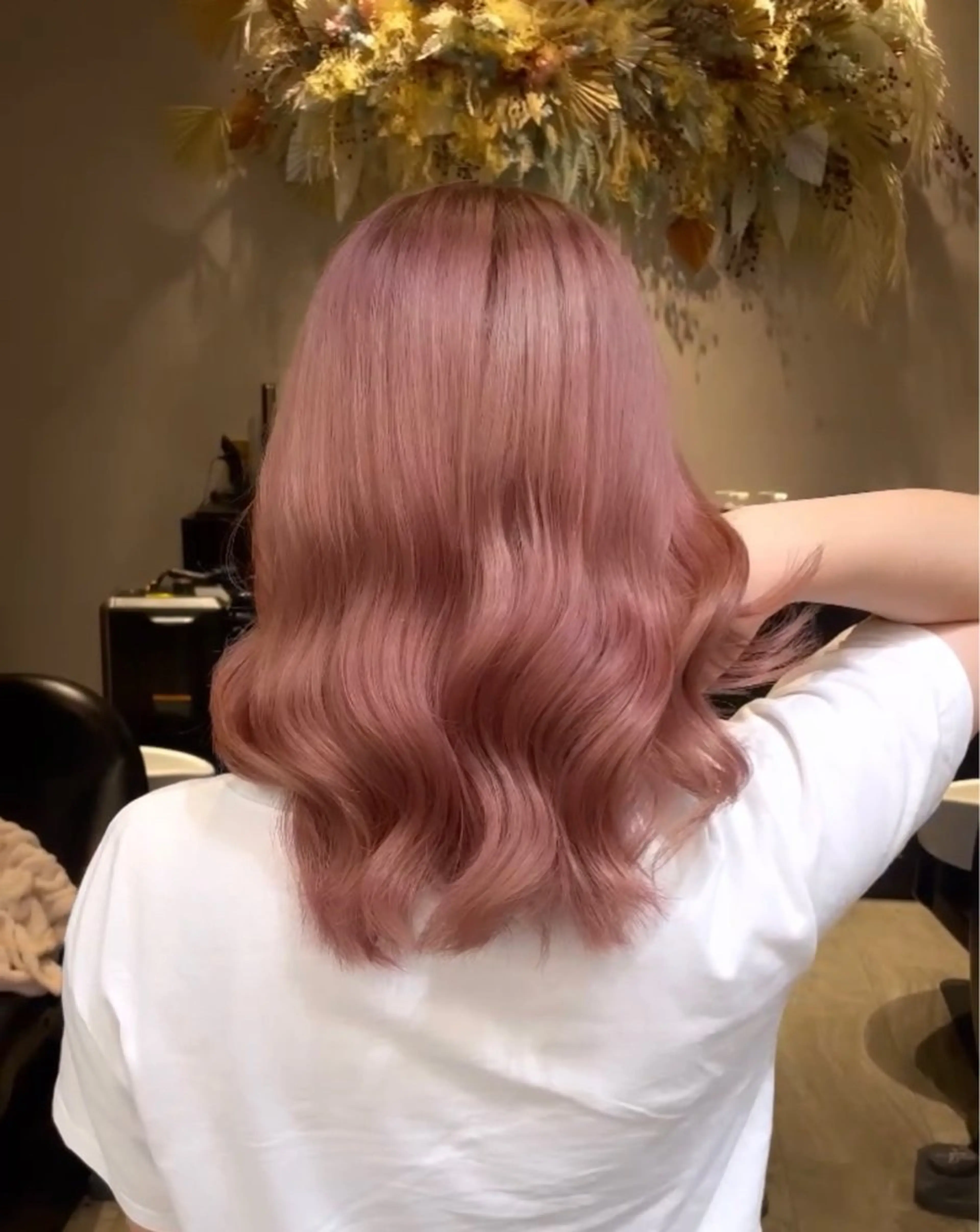 ロング カラー karin ボブハイトーンのヘアスタイル