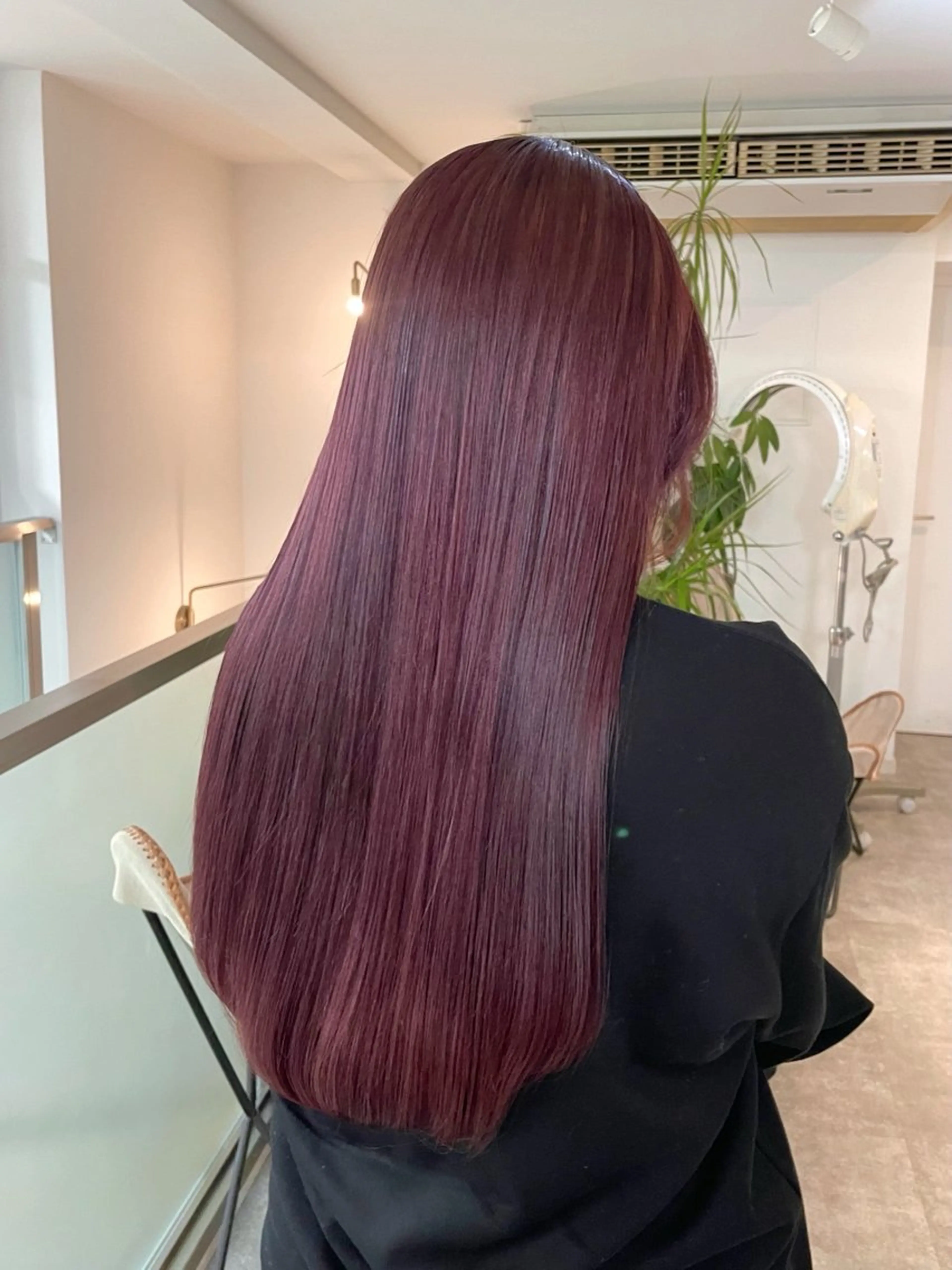 ロング カラー ボルドーカラー Jr.stylist 彩乃のヘアスタイル