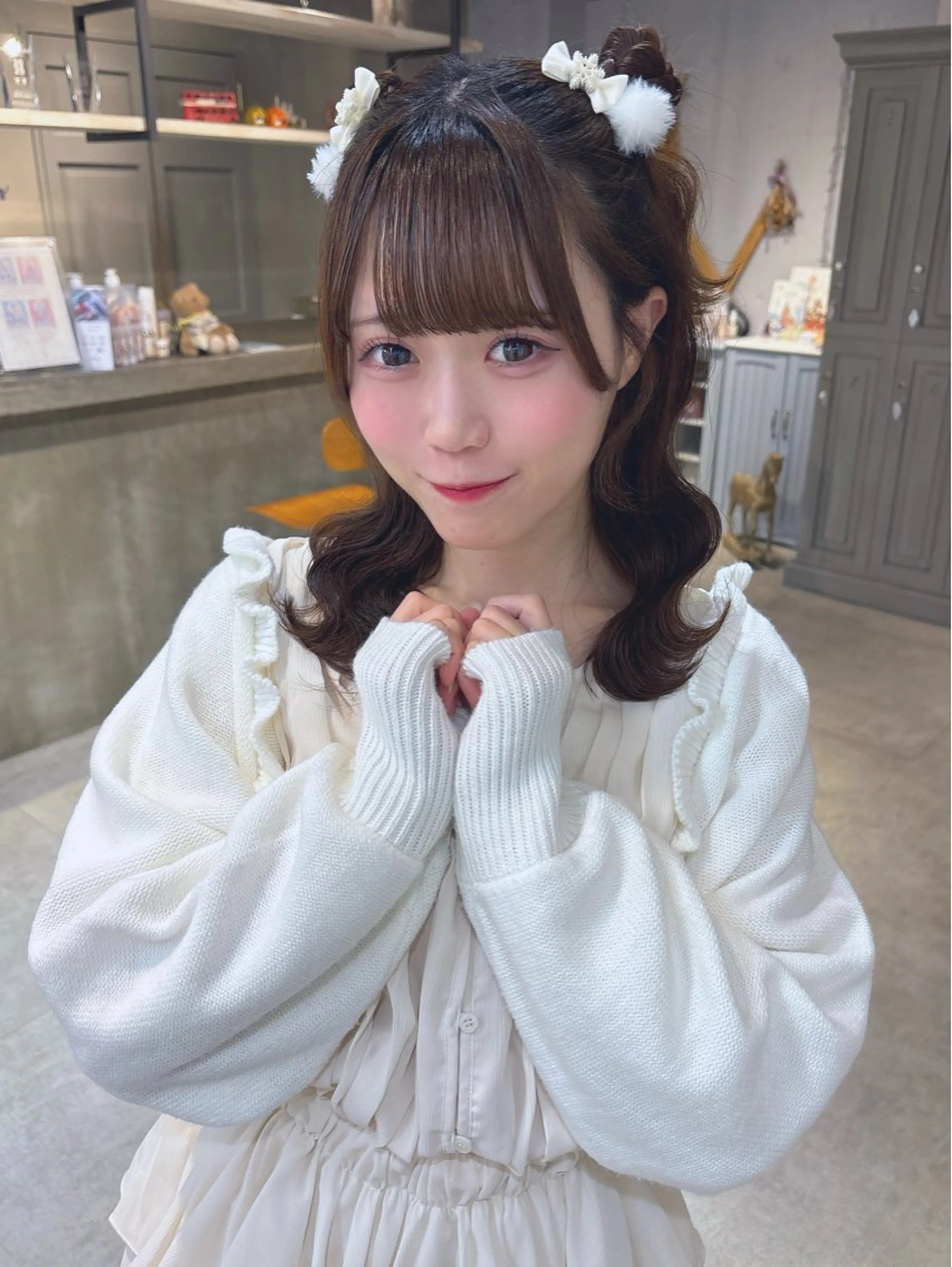 セミロング ヘアアレンジ ヘアセット 🩰ピンクベージュ 💞midori💞のヘアスタイル