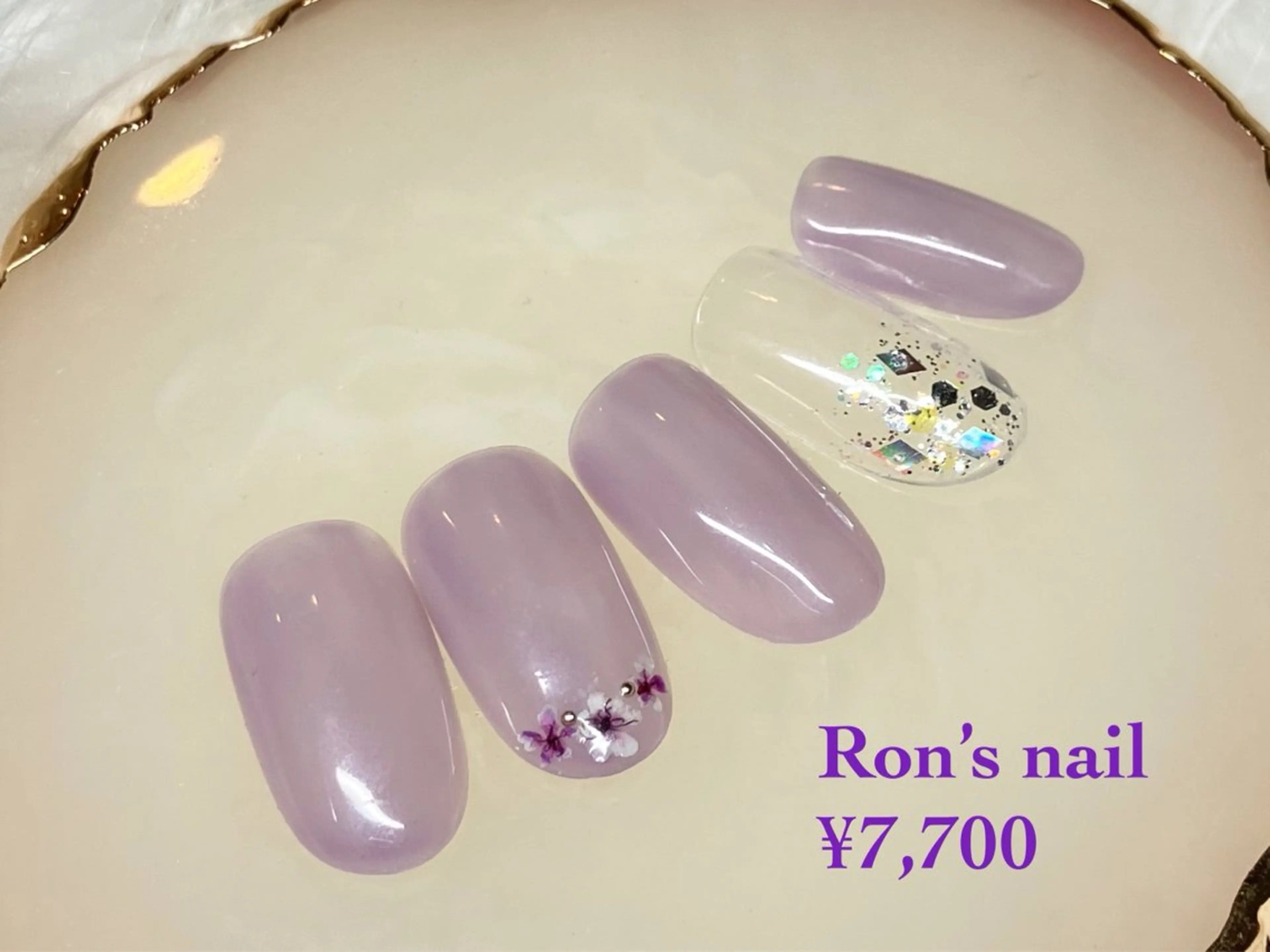 ネイル Ron's 成田のネイルデザイン