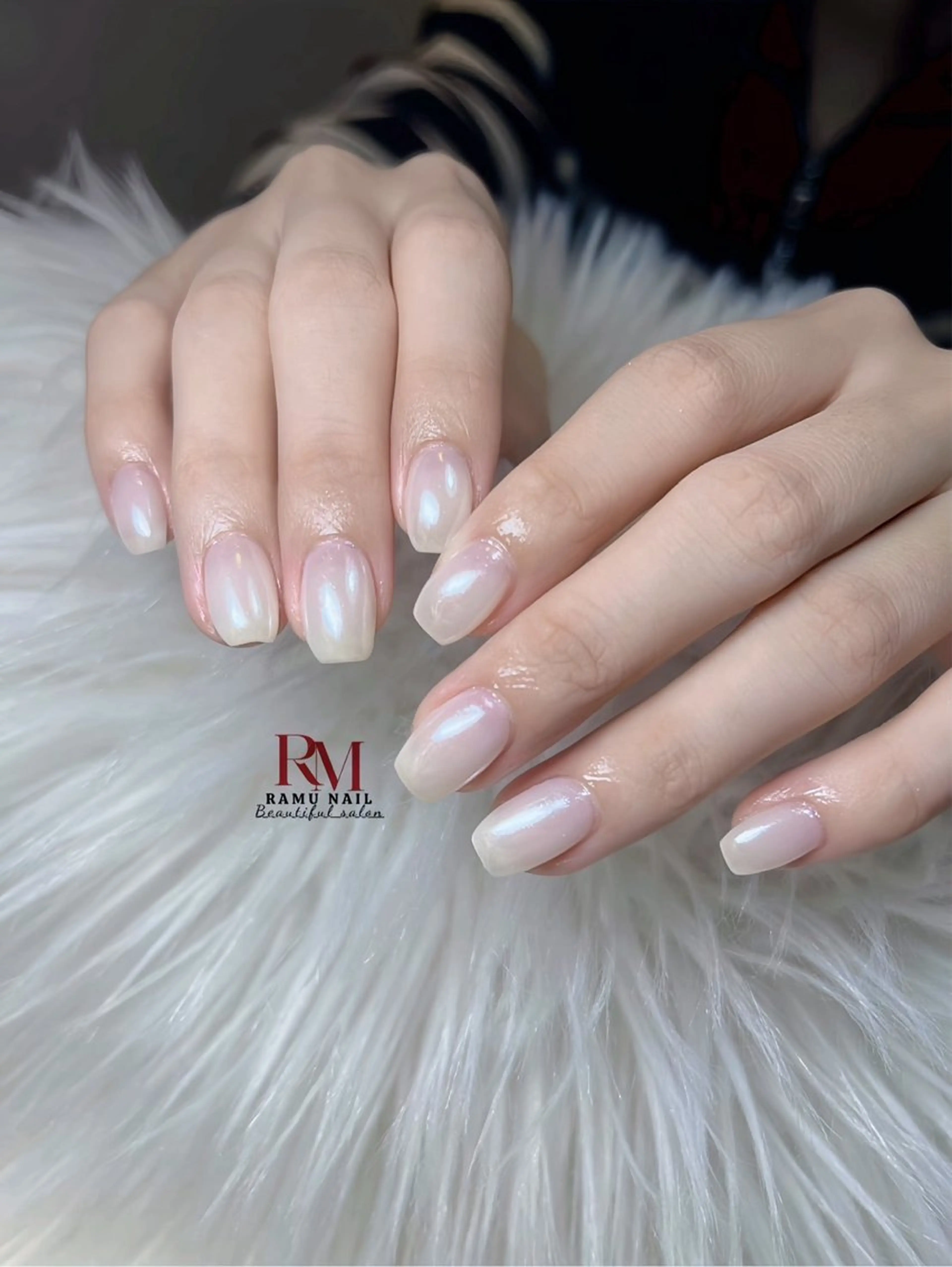 ネイル キラキラネイル マグネットネイル ミラーネイル ワンホンネイル 冬ネイル ハンドネイル RAMU Nail 恵比寿店のネイルデザイン