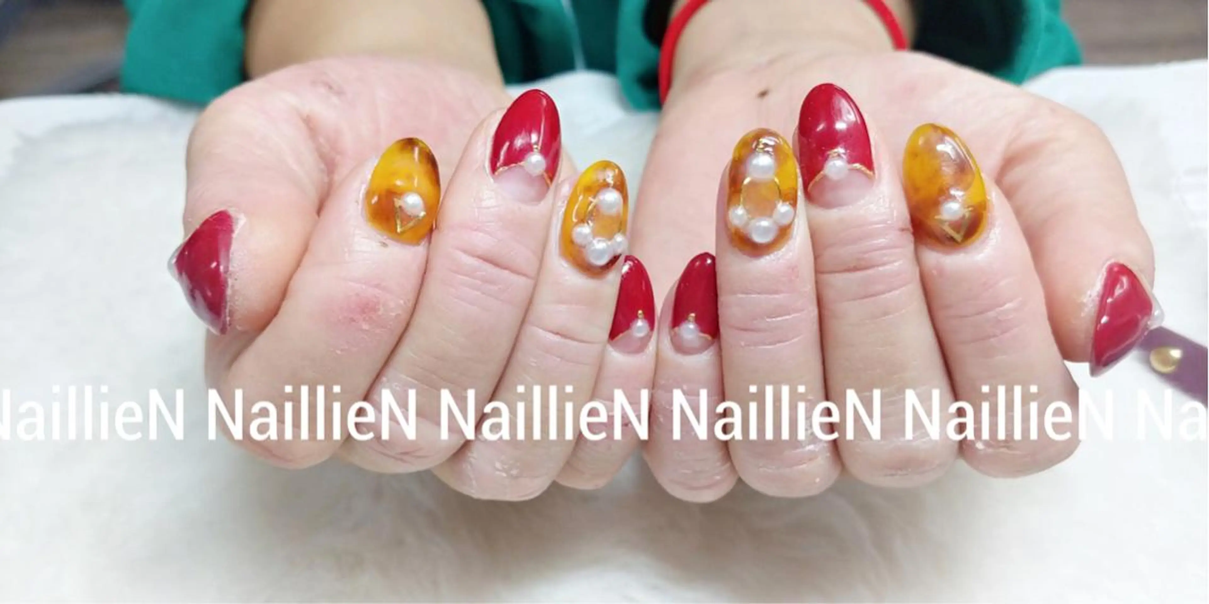 ネイル べっ甲ネイル 赤色 Nail lieNのネイルデザイン