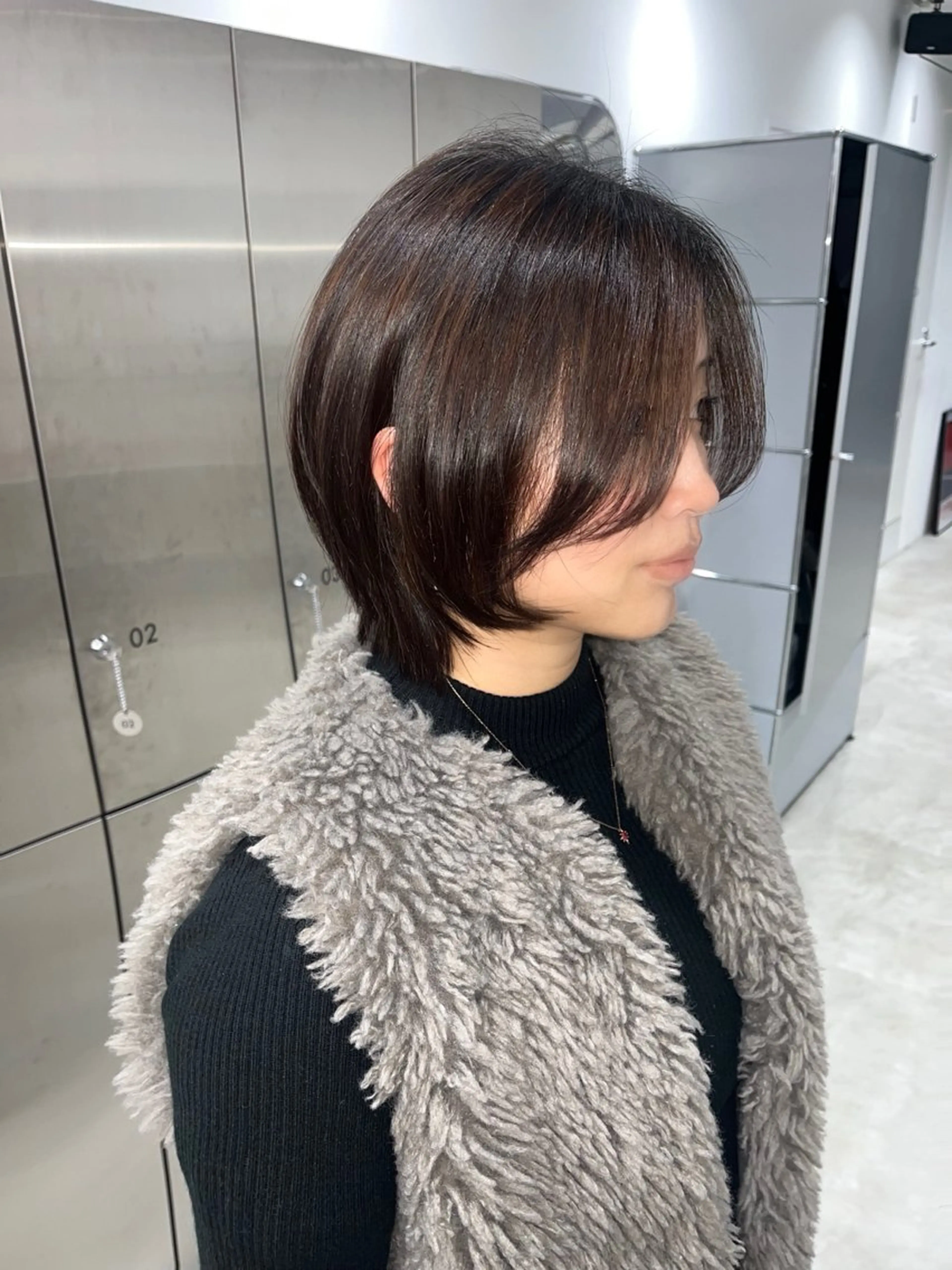 ショート kosoraレイヤー ハイトーン/デザインのヘアスタイル