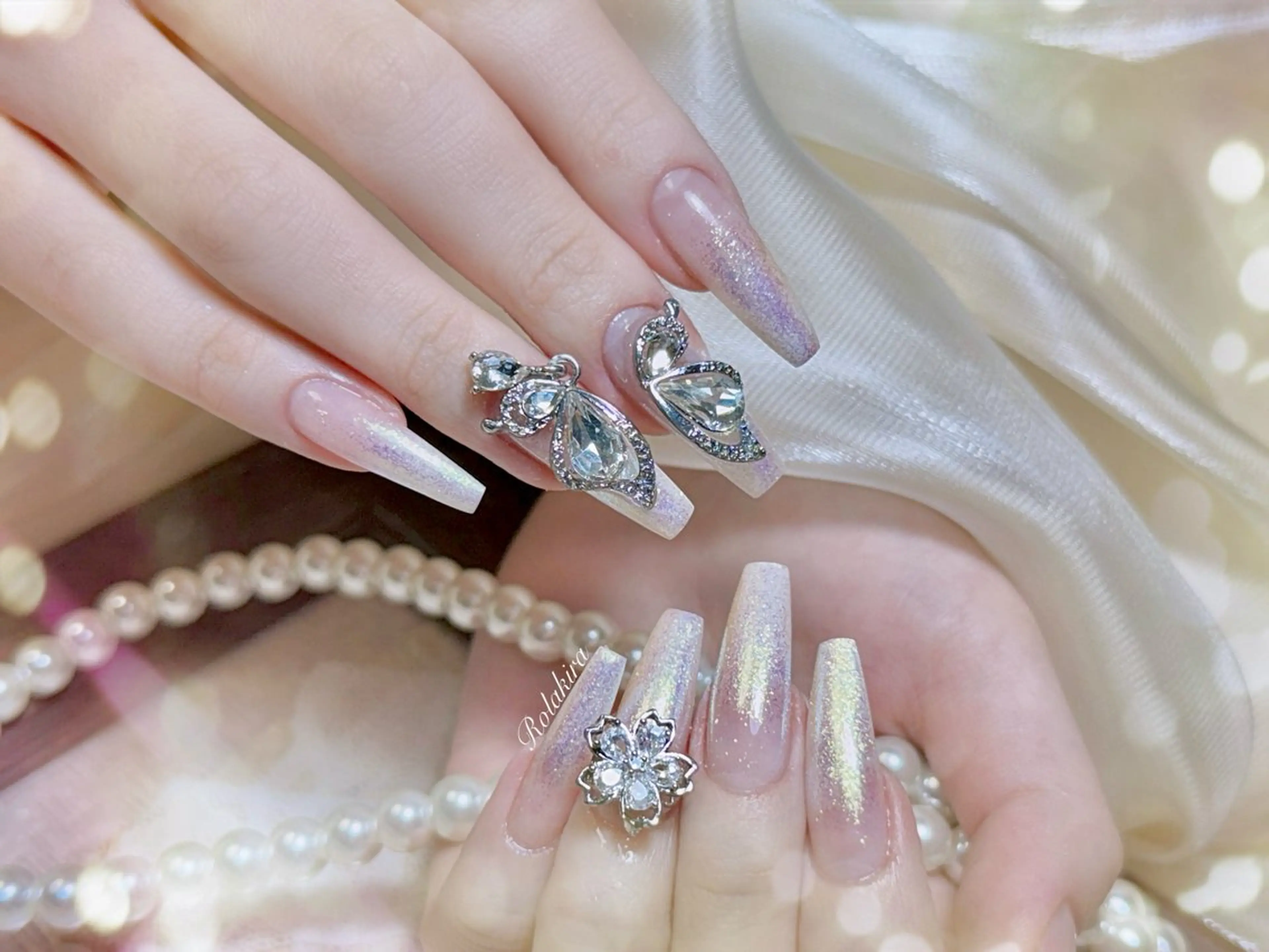 ネイル チークネイル 長さ出し フレンチネイル ジェルネイル 韓国ネイル ハンドネイル Rola kira nail salon所属・Rola kira 麗のネイルデザイン