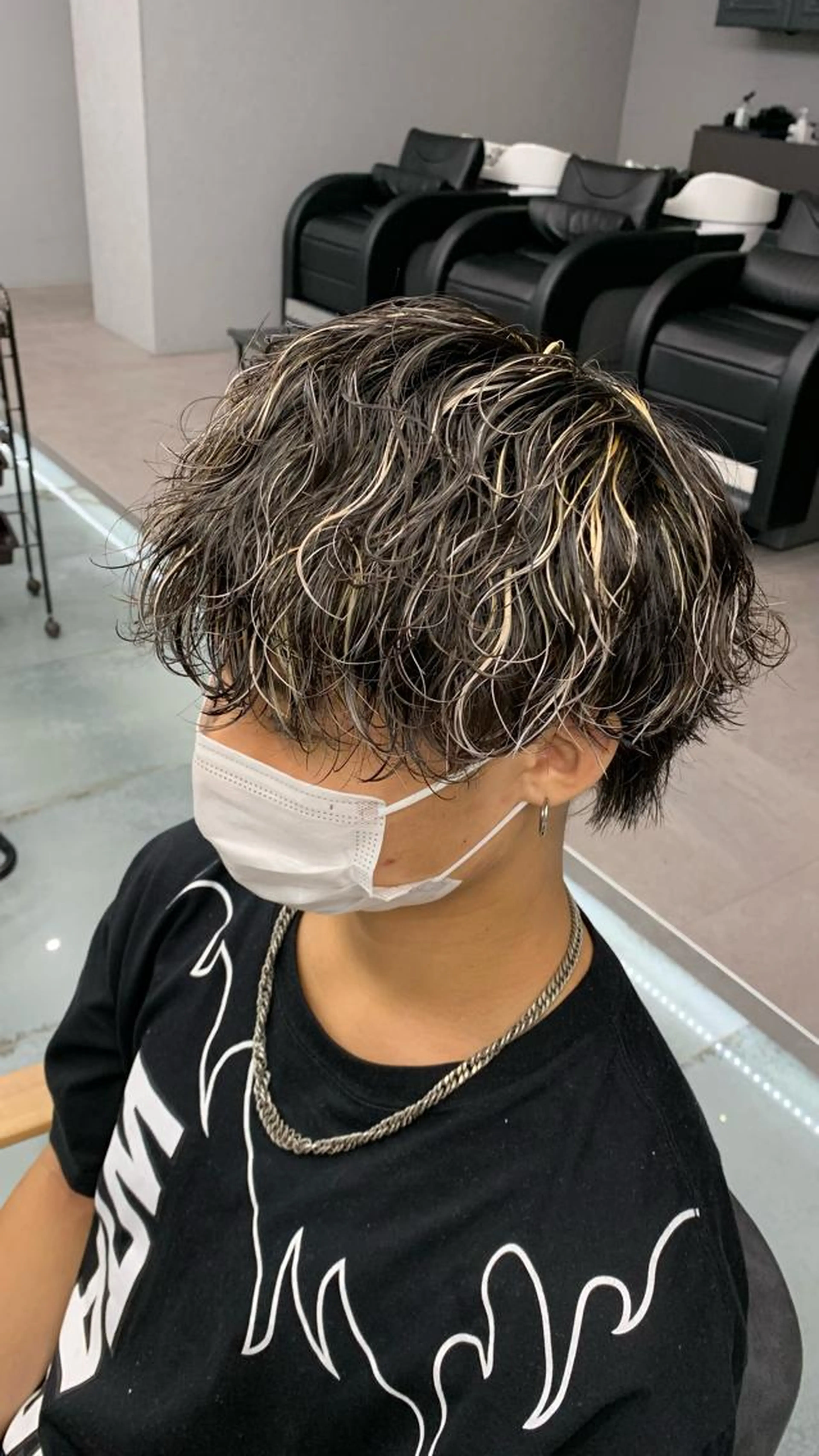 【新規様限定】メンズカット+パーマ+ハイライトメッシュの写真