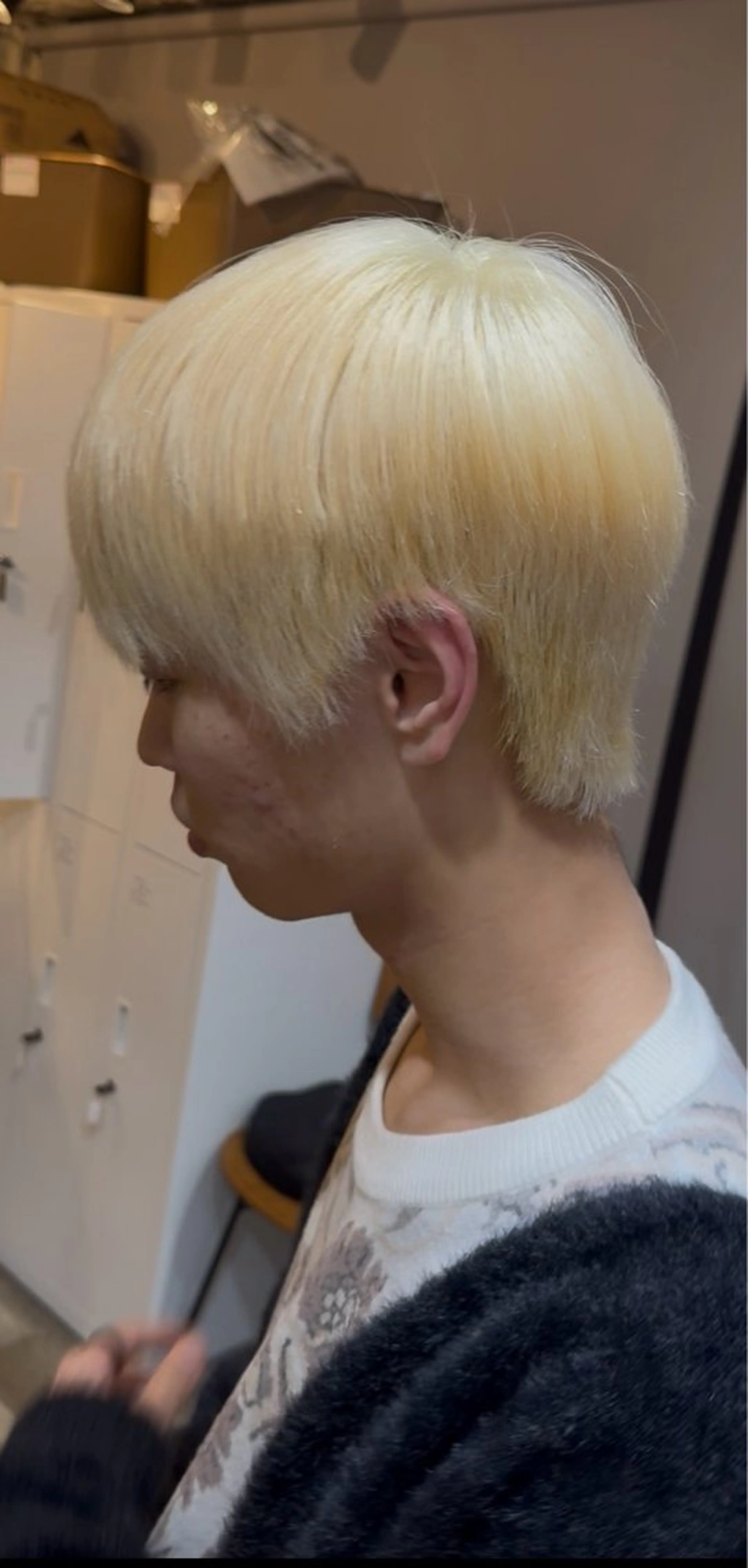 メンズ メンズブリーチ ヘアカラー TWIST　WIND by CIEL所属・芝本 蓮のヘアスタイル