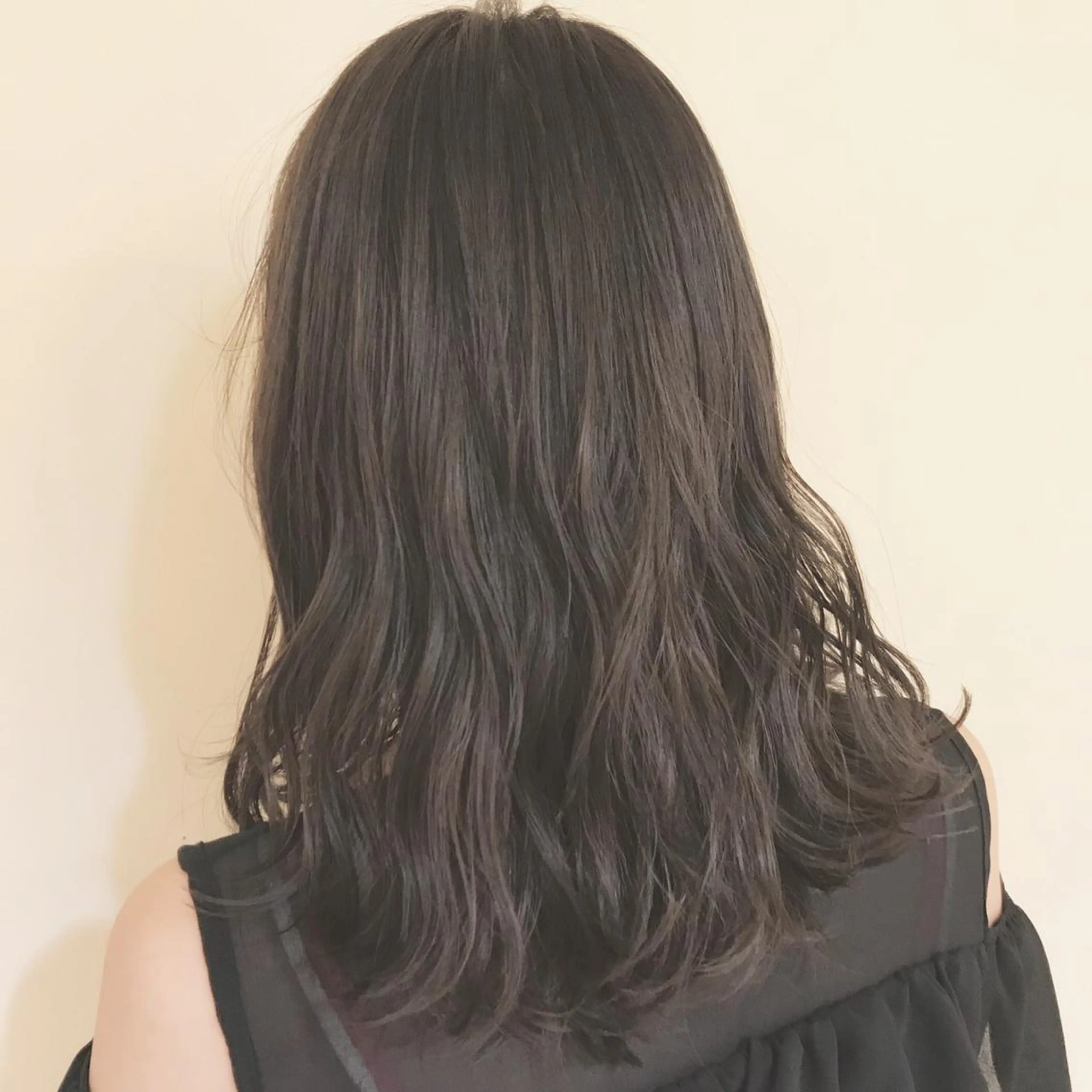 セミロング カット トリートメント 加藤 綾華のヘアスタイル