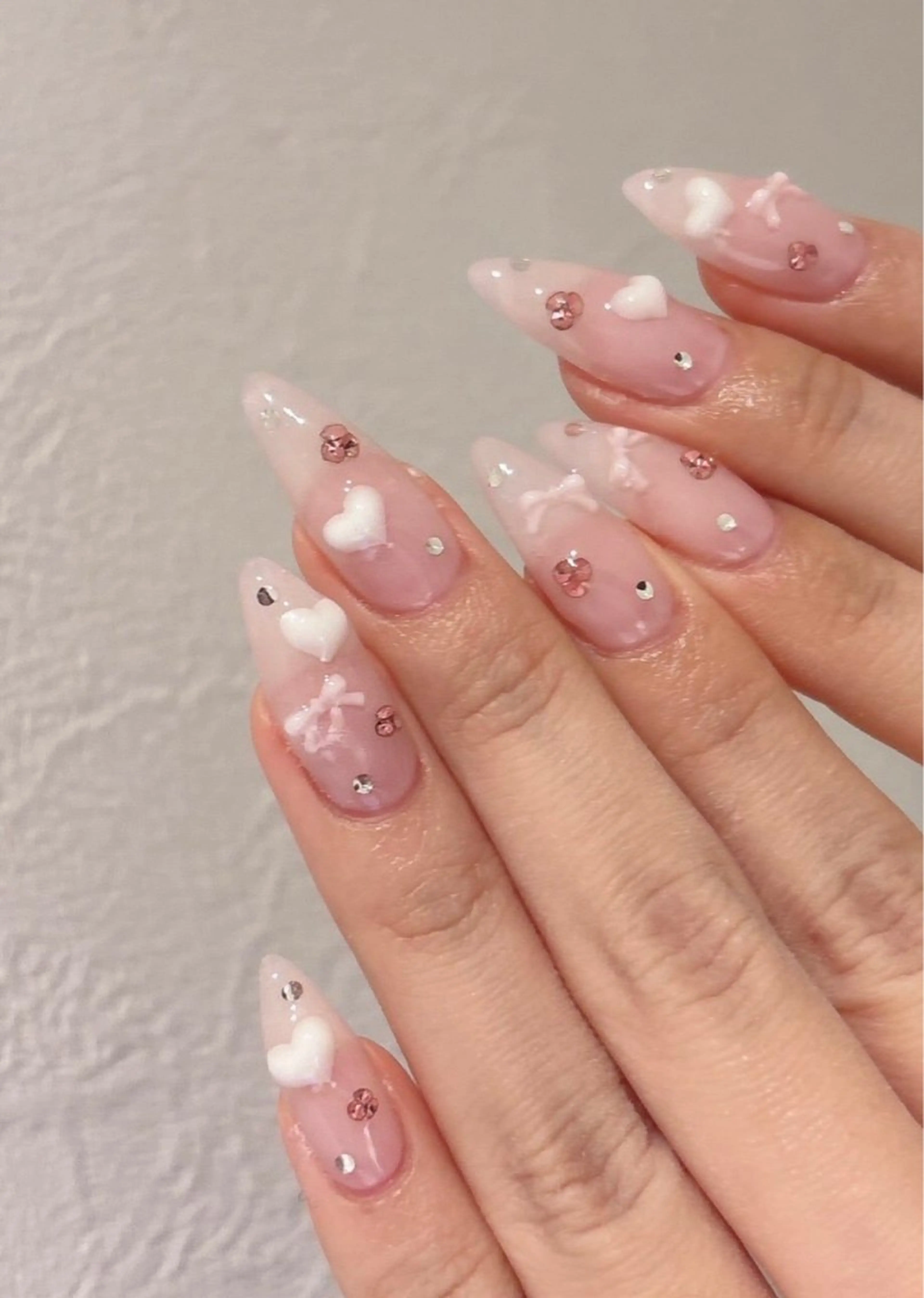 ネイル ジェルネイル パラジェル ネイルチップ ハンドネイル NiJi Nailsのネイルデザイン