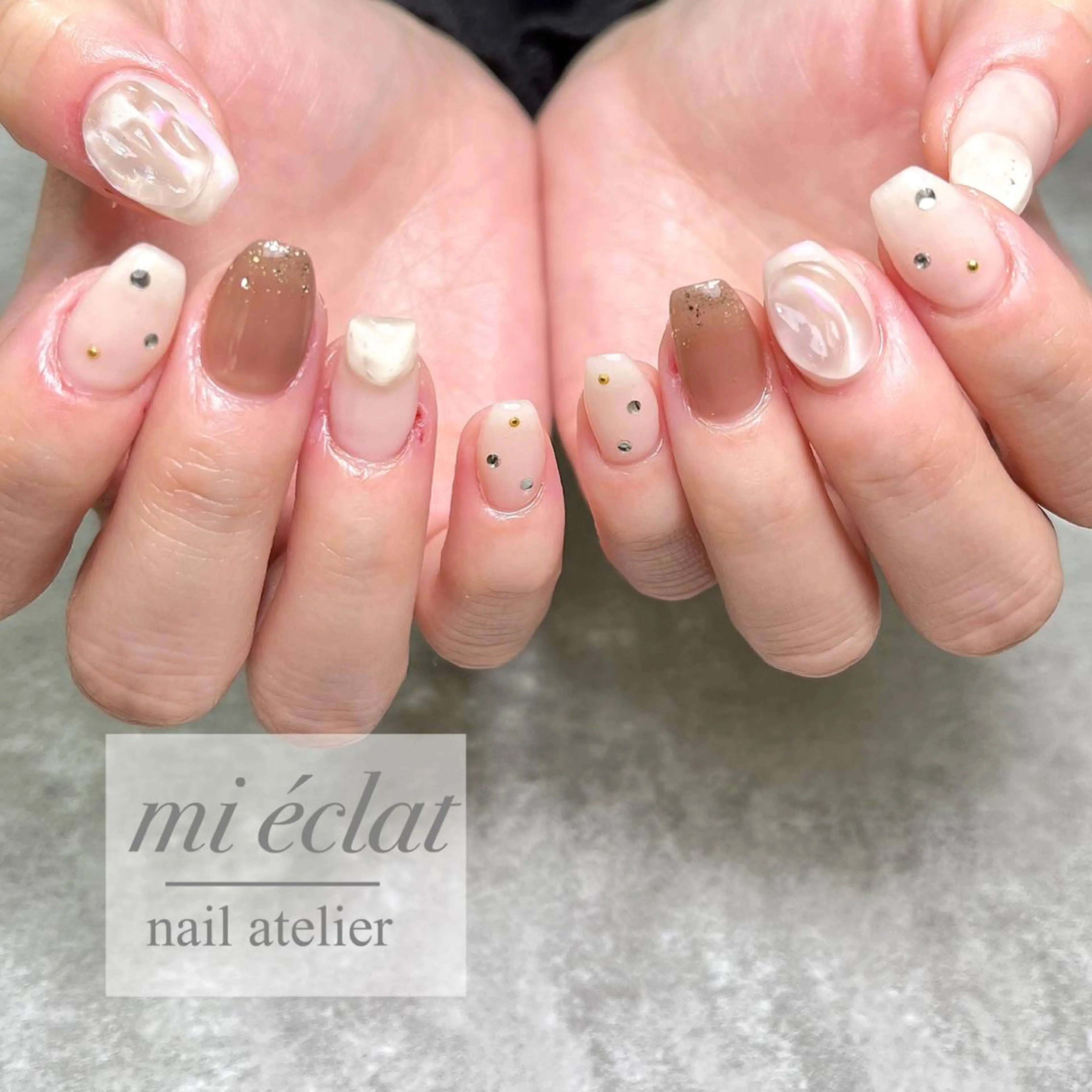 ネイル アートネイル ブラウン チークネイル フットネイル ジェルネイル mi éclat ミ エクラのネイルデザイン