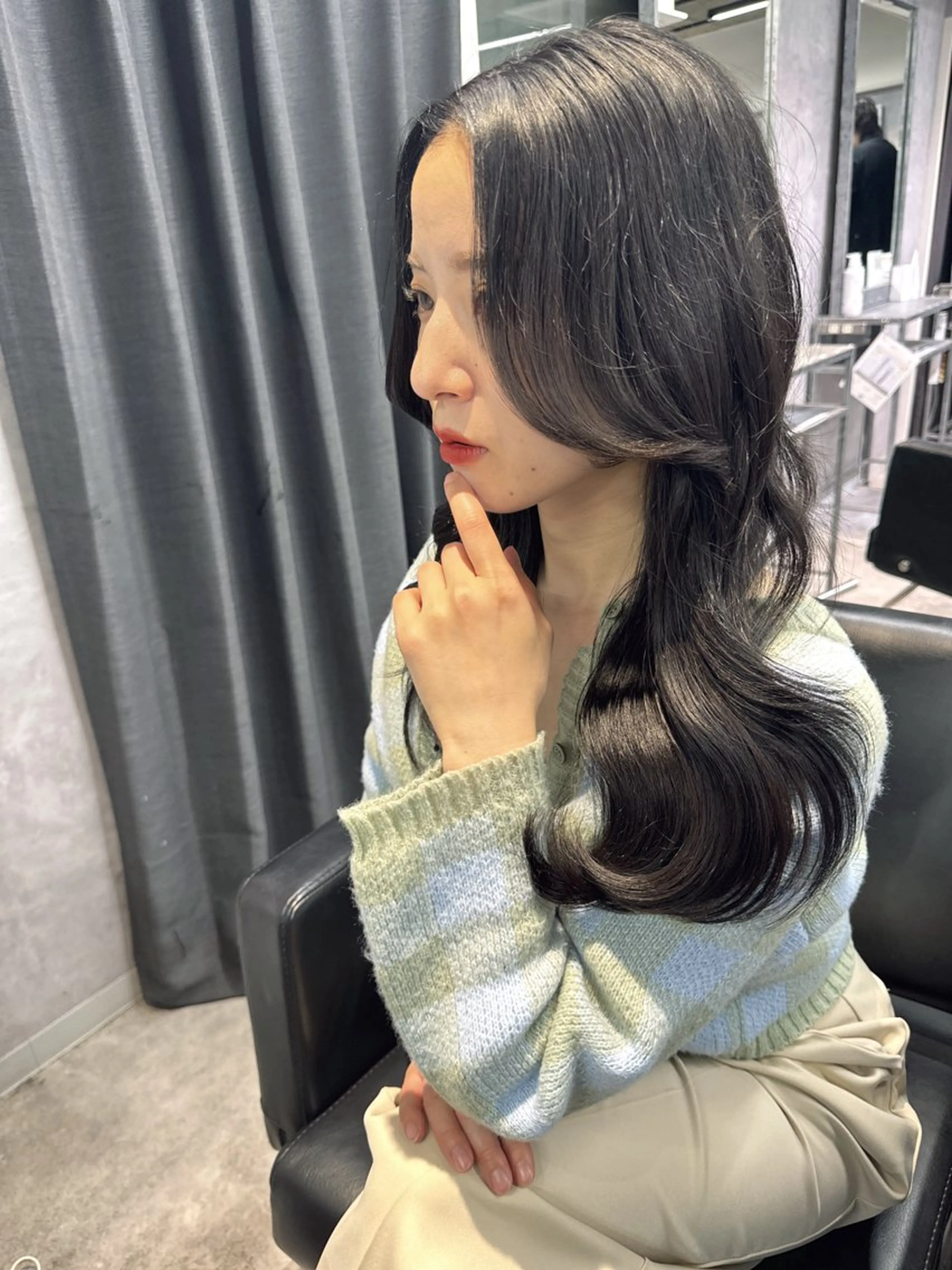 セミロング GiseL梅田所属・韓国風ヘア🇰🇷 レイヤー✨桑原　研太のヘアスタイル